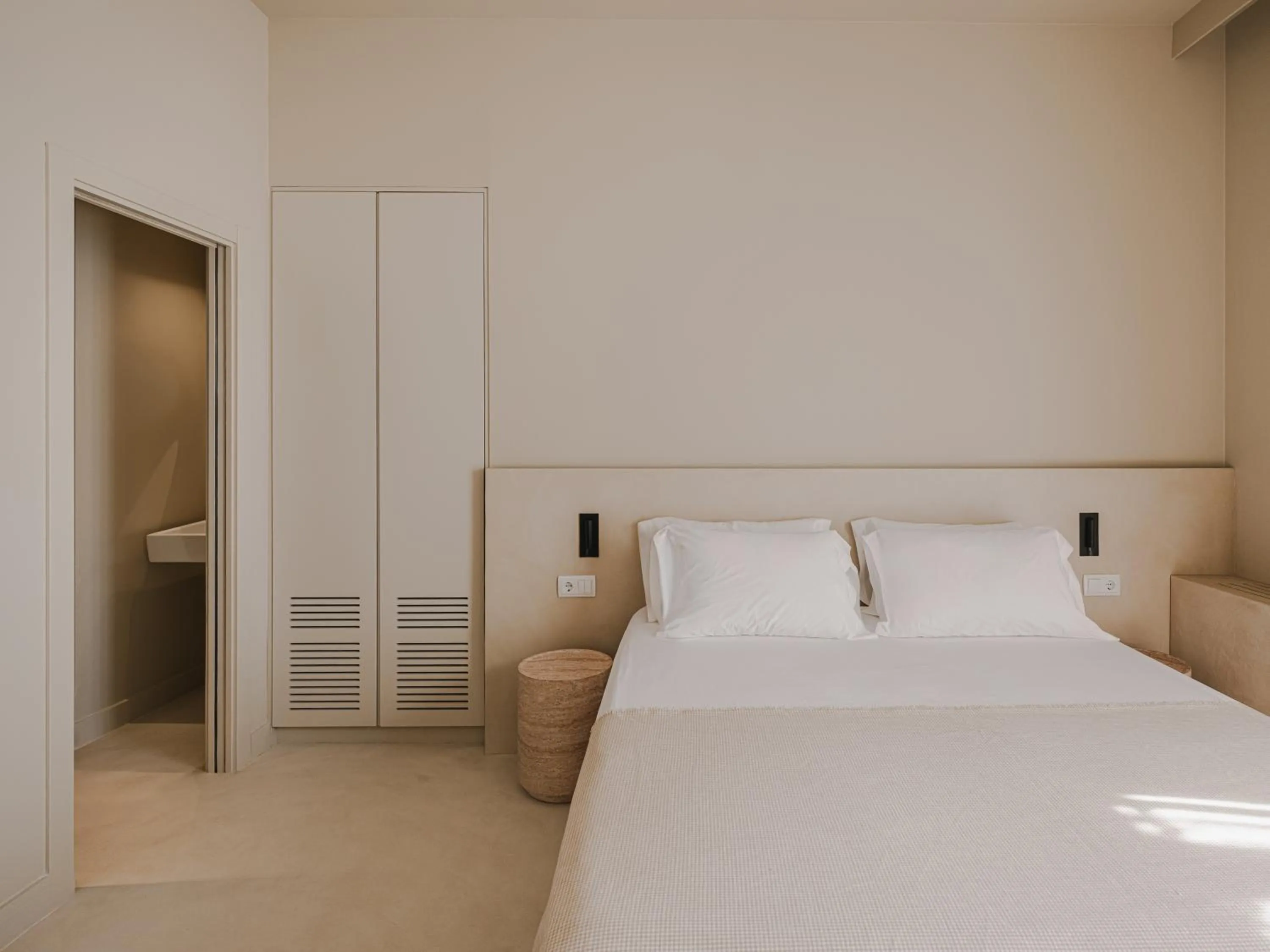 Bed in Les Clarisses Boutique Hotel