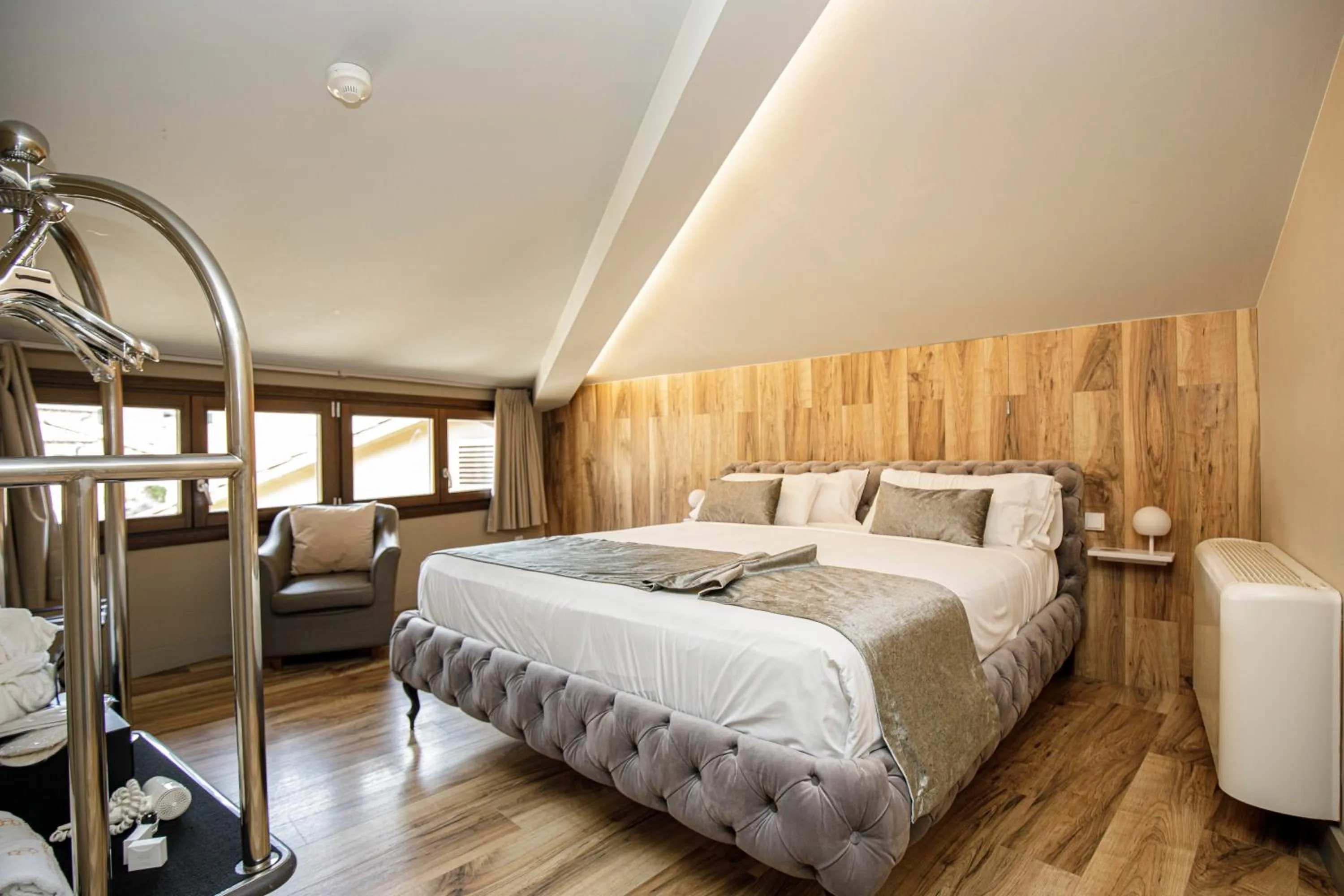 Bed in Les Clarisses Boutique Hotel