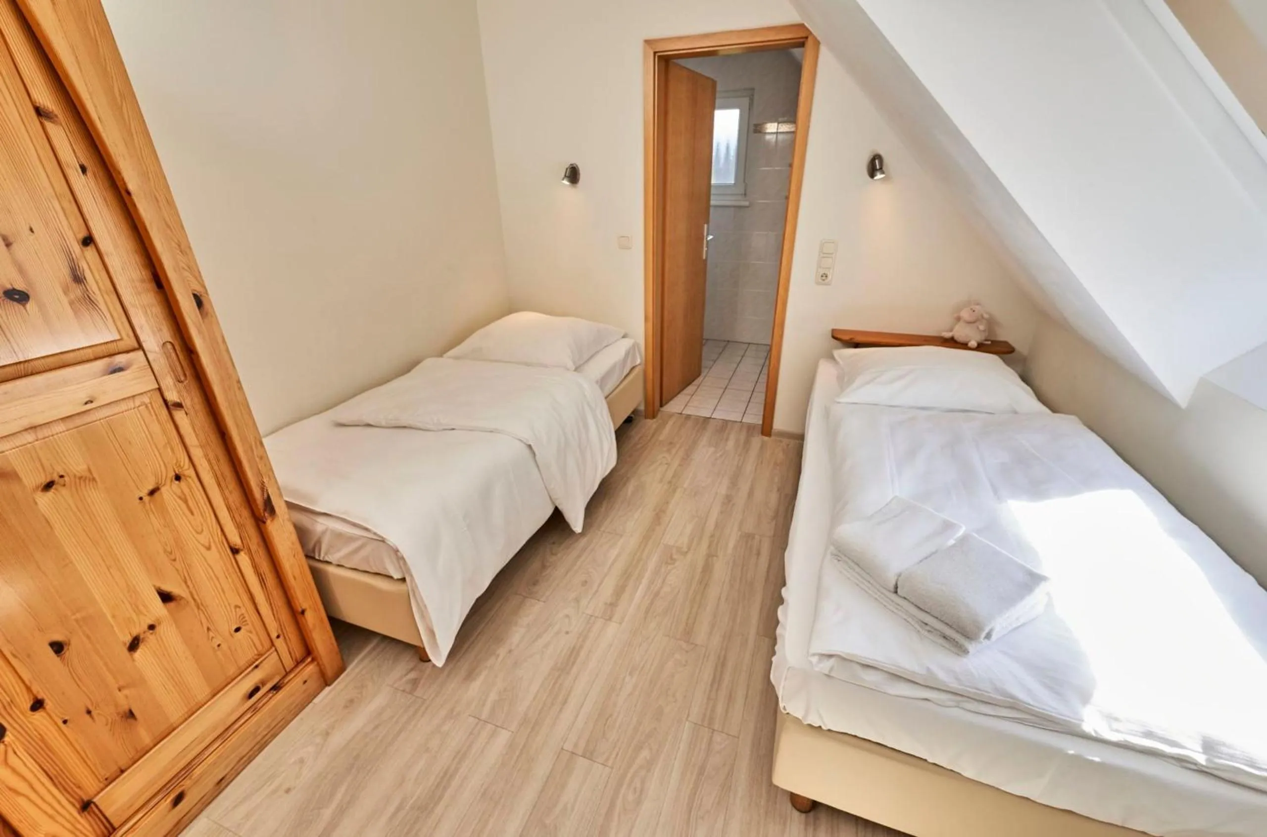 Property building, Bed in Pamir - 27
