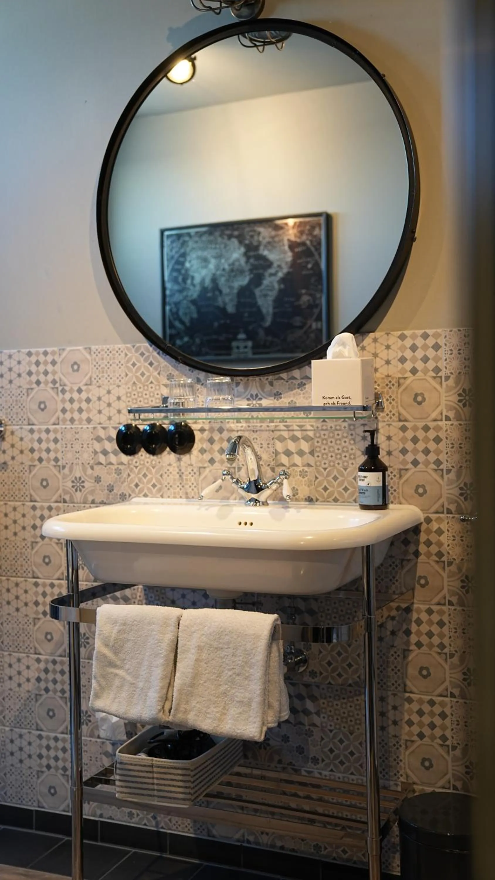 Bathroom in Fliegerdeich Hotel & Restaurant