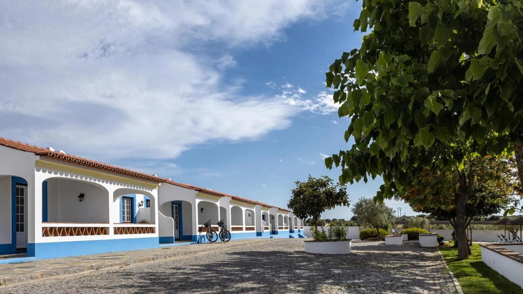 Area and facilities in Vila Planicie
