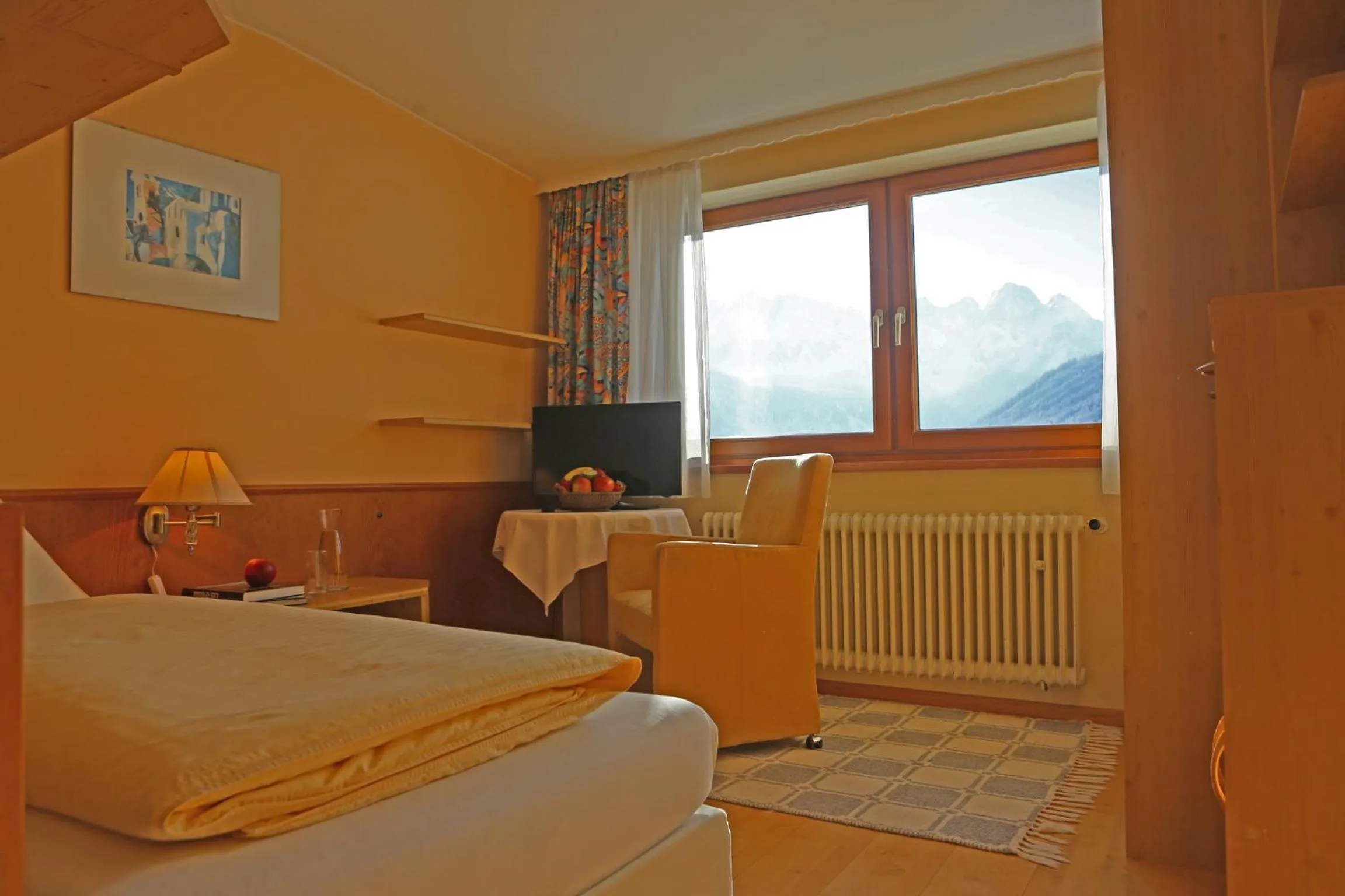 Bed in Hotel - Restaurant Gosauerhof