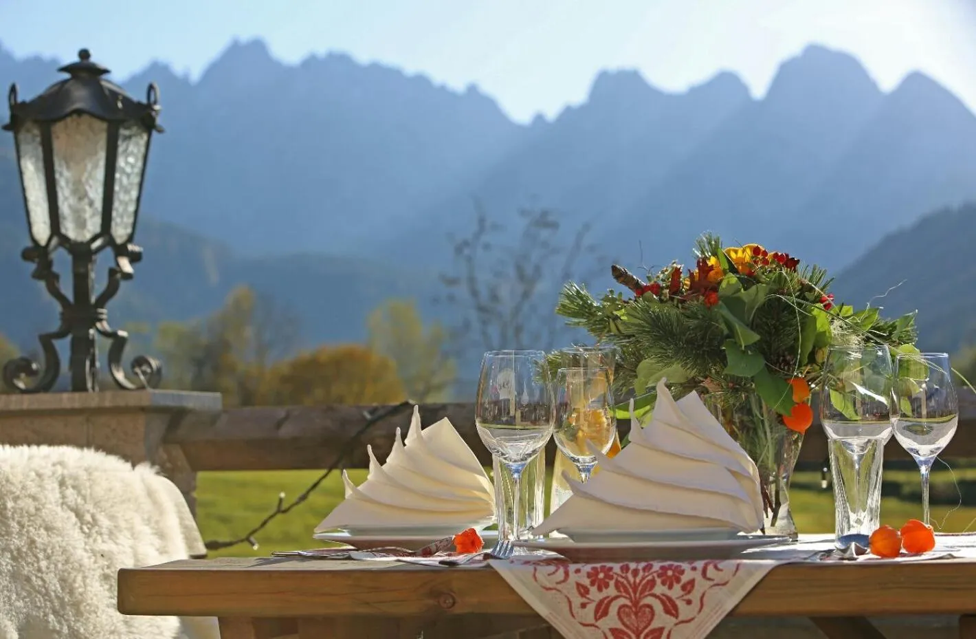 Balcony/Terrace in Hotel - Restaurant Gosauerhof