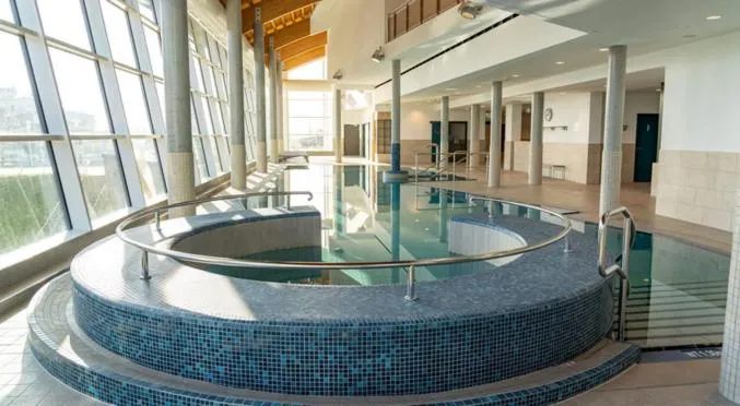 Hot Tub in Lighthouse Hotel & Spa