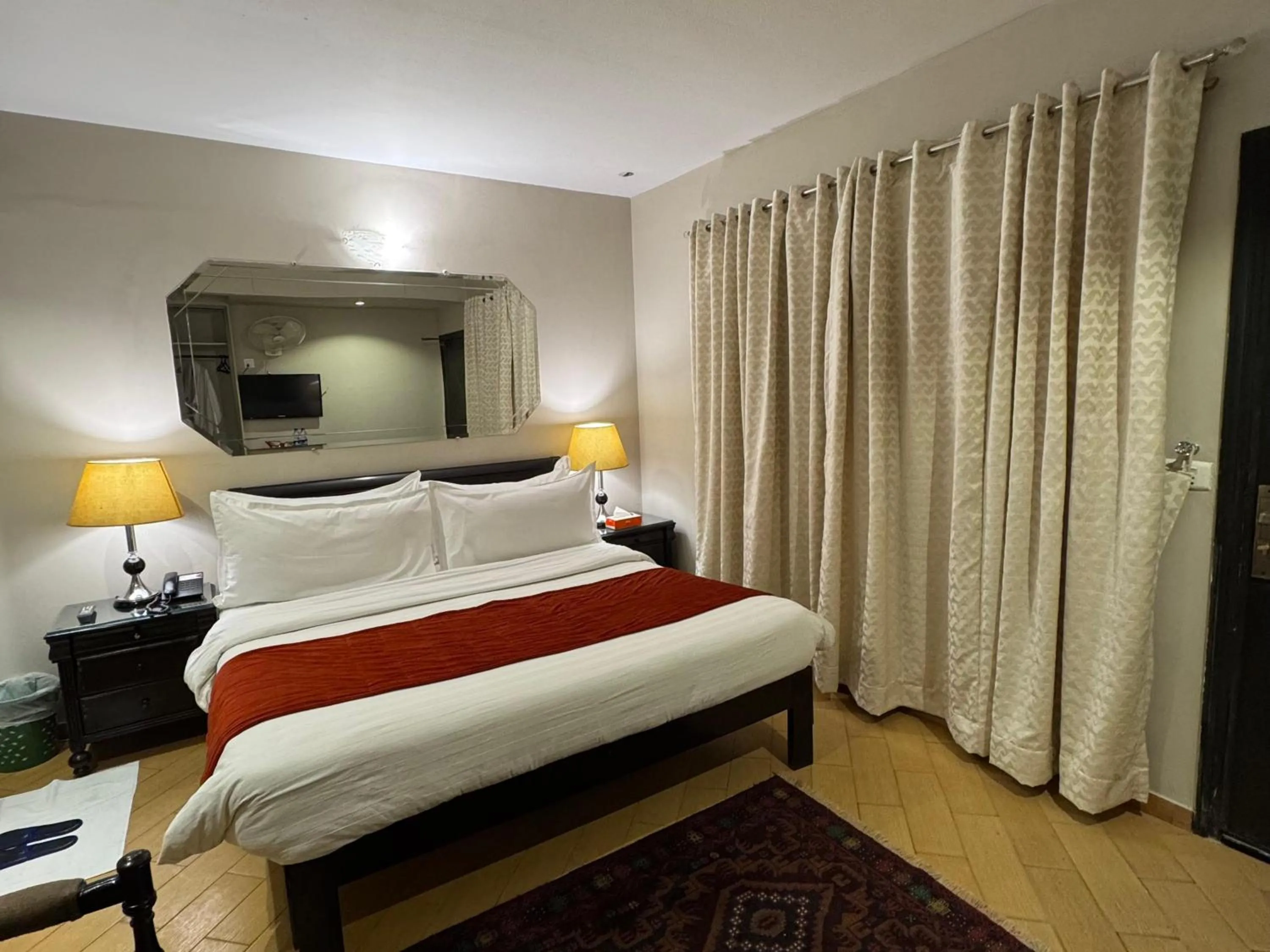 Bed in Maisonette Firhill Hotel & Resort