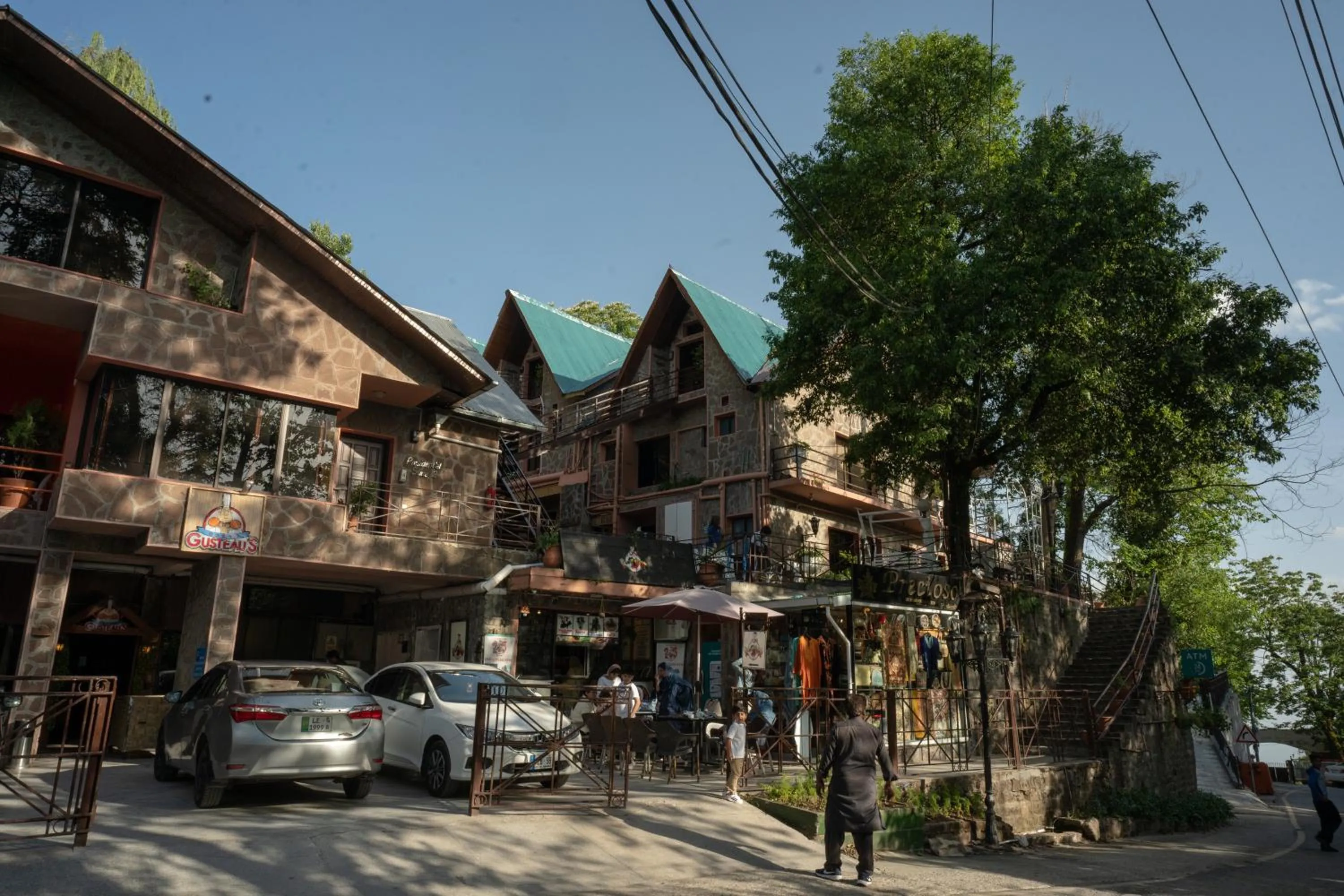 Property building in Maisonette Firhill Hotel & Resort