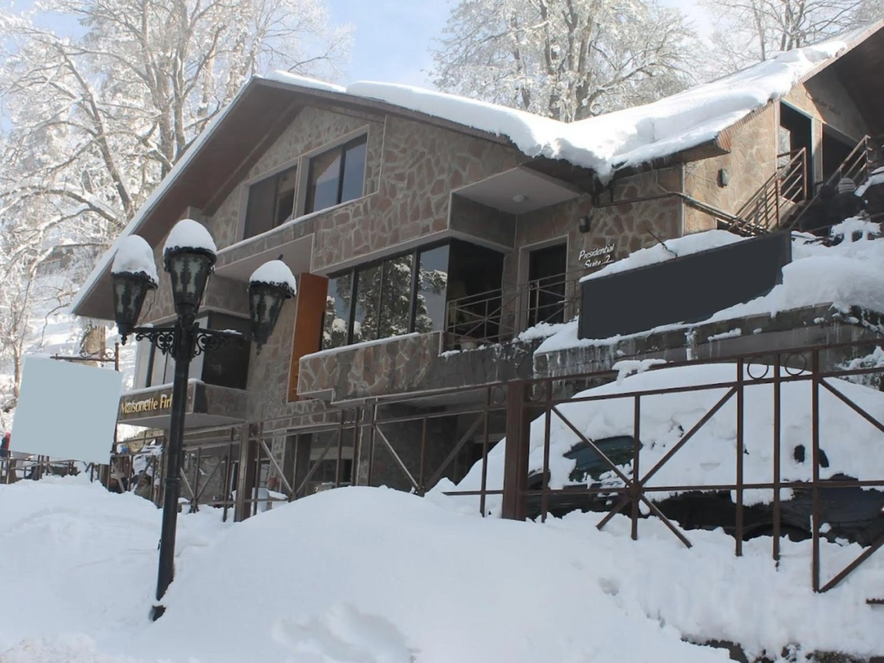 Property building in Maisonette Firhill Hotel & Resort