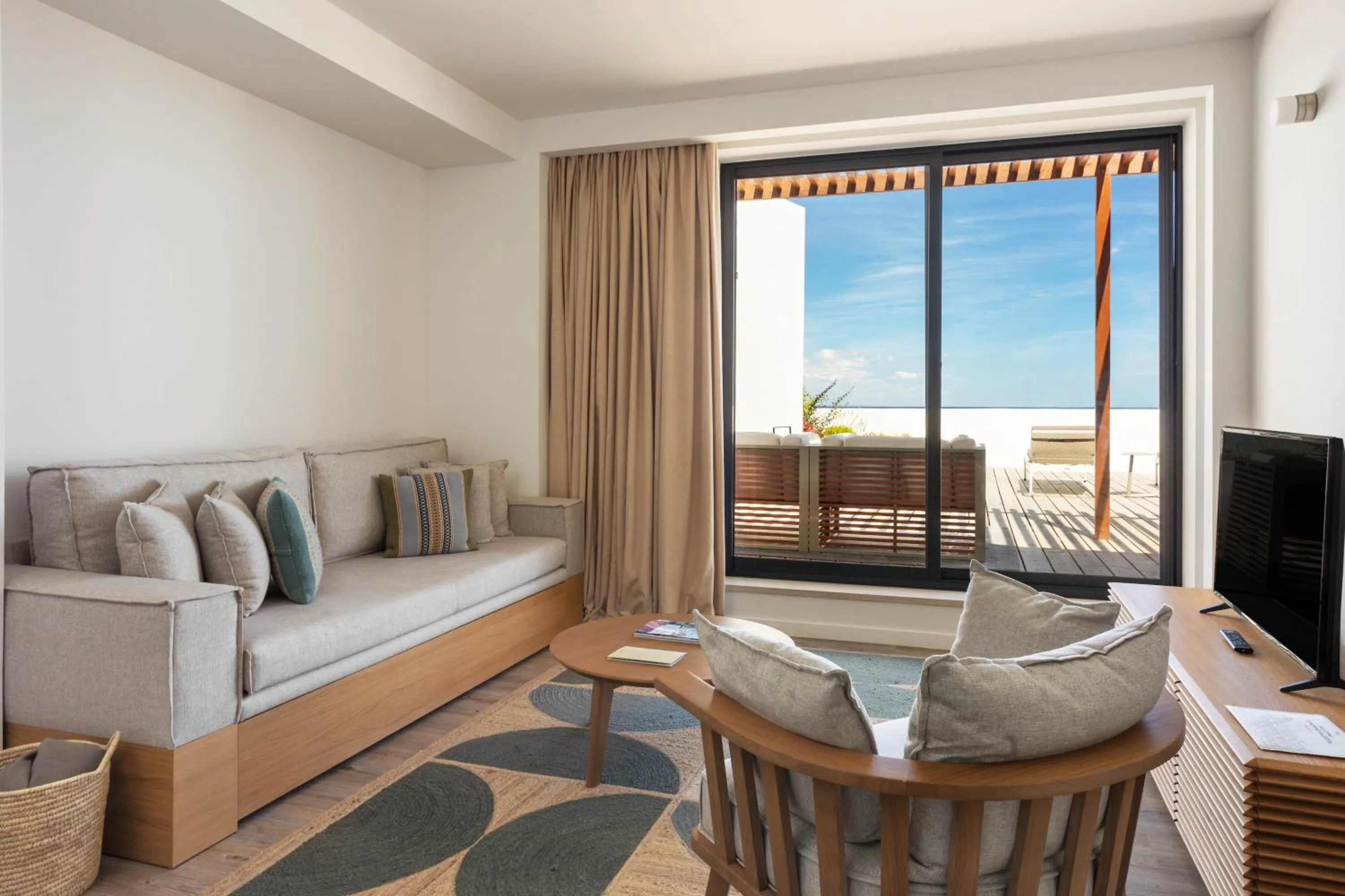 Living room in Memmo Baleeira - Design Hotels