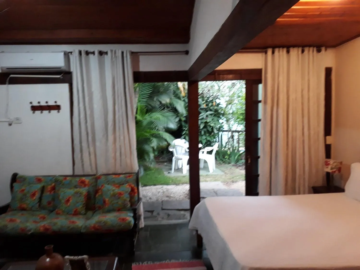 Bedroom in Pousada Arte Colonial - Casarão Histórico do Séc XVIII - Lancha Própria