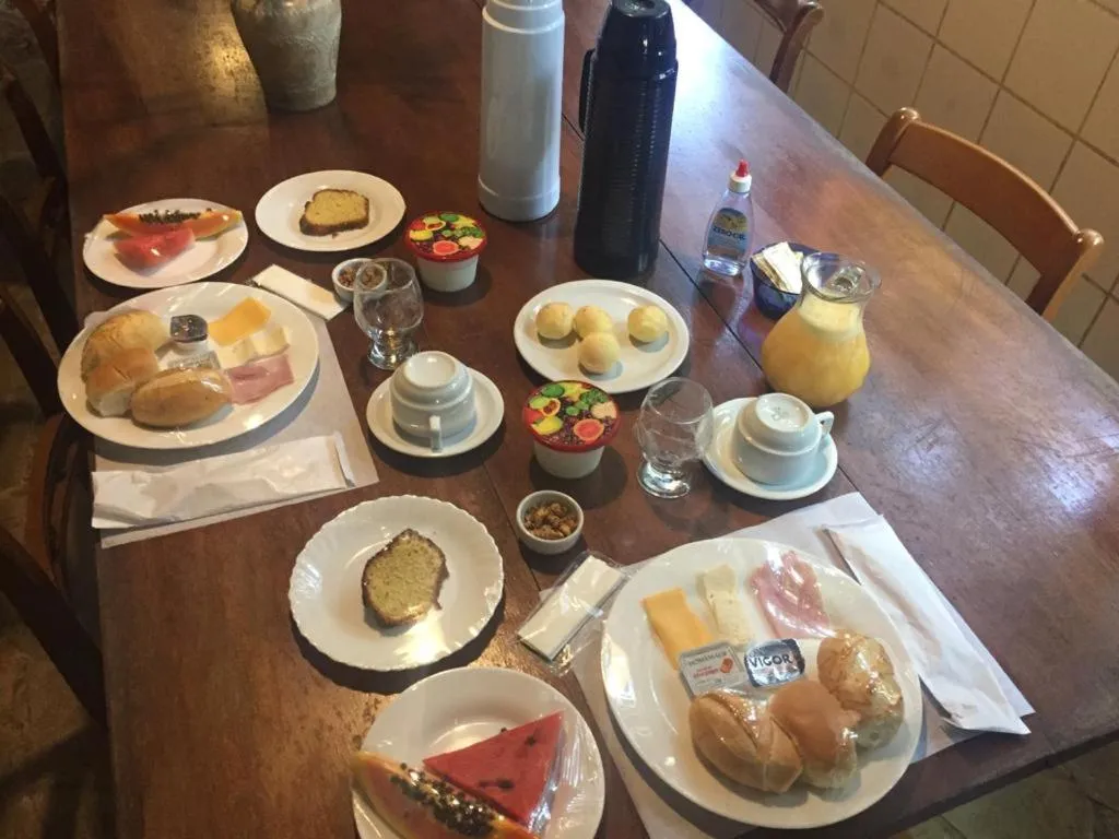 Continental breakfast in Pousada Arte Colonial - Casarão Histórico do Séc XVIII - Lancha Própria