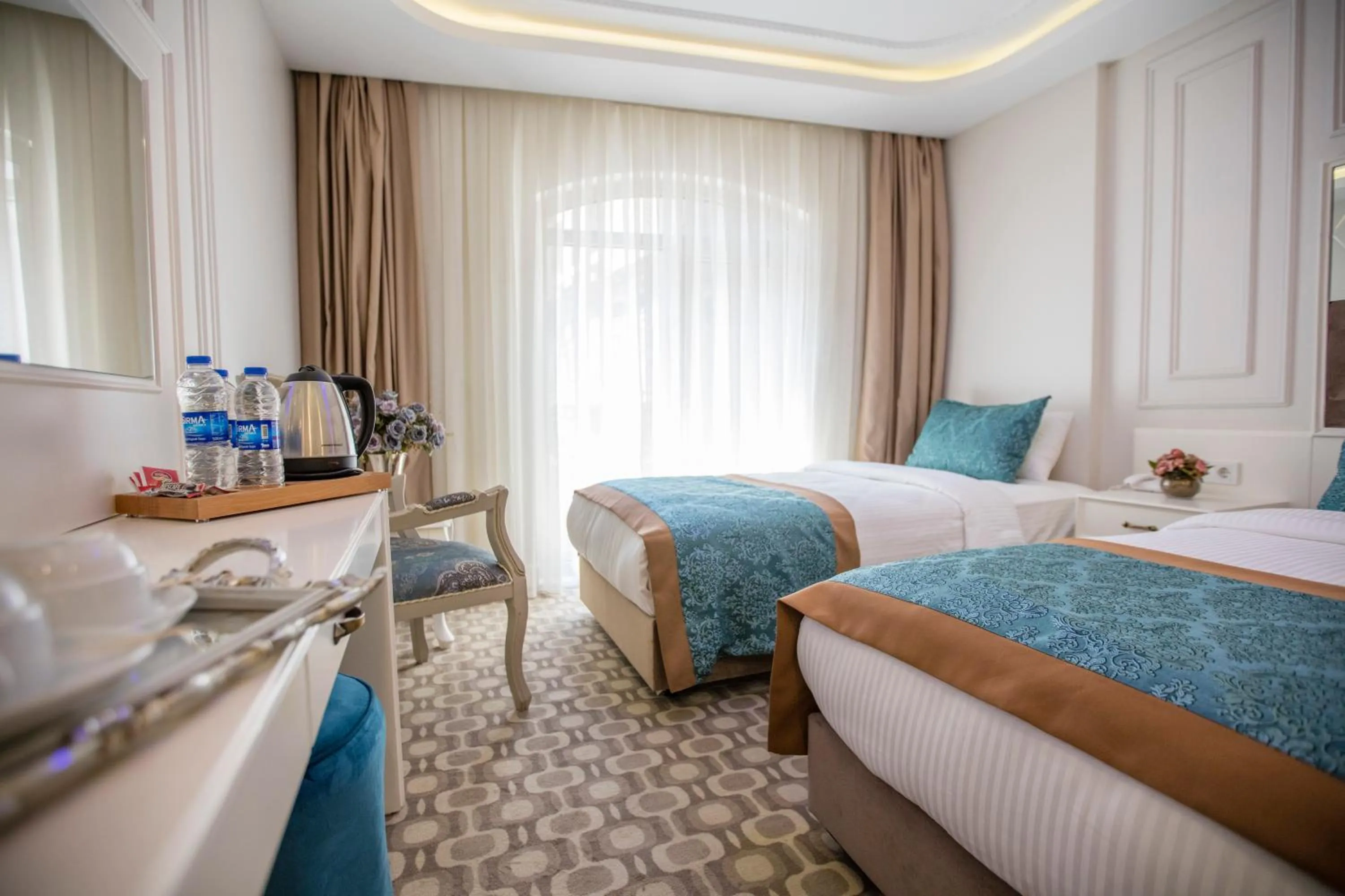 Photo of the whole room, Bed in Palde Hotel & Spa