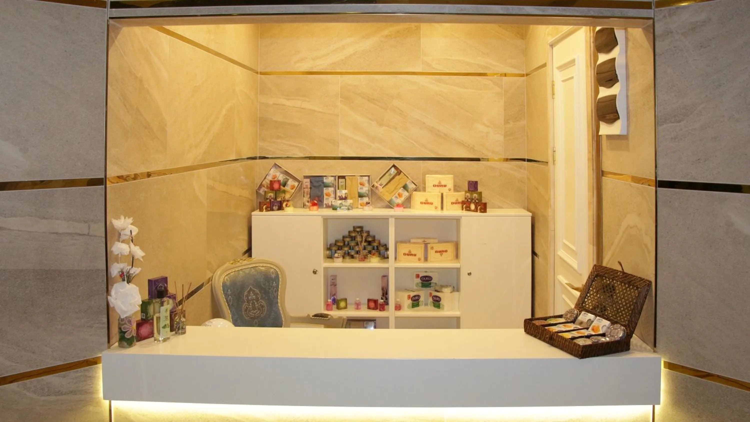 Swimming pool in Palde Hotel & Spa