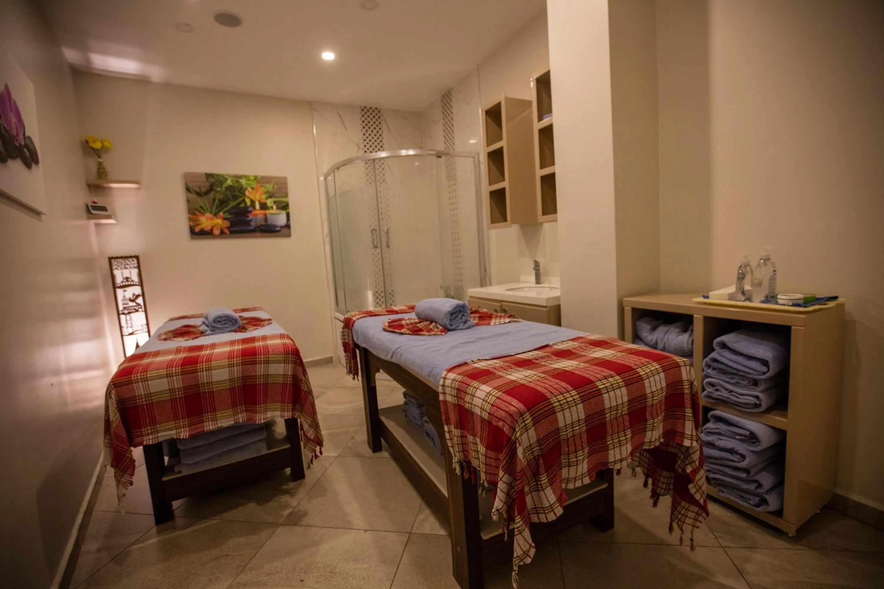 Massage, Bed in Palde Hotel & Spa