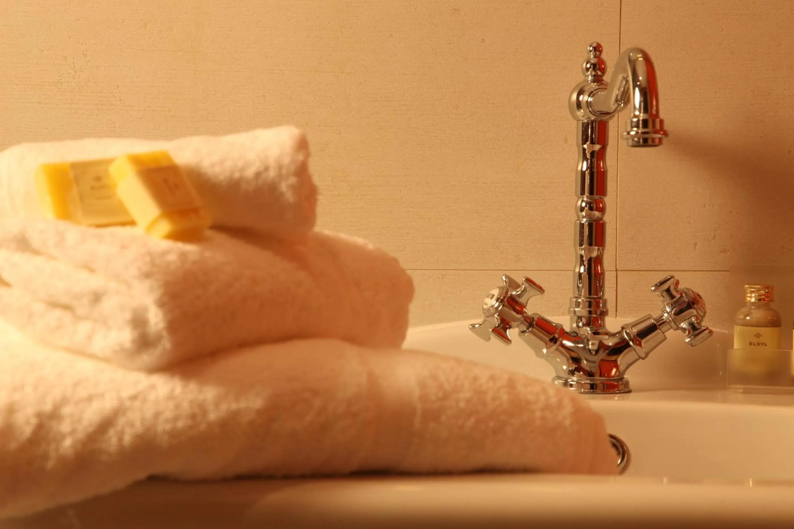 Bathroom in Hotel Rural Can Vila