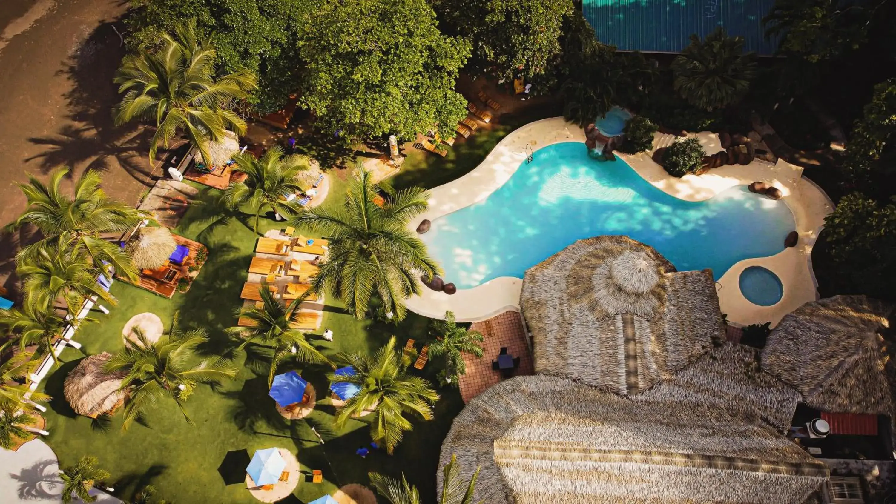 Property building in Bahia del Sol Beach front Boutique Hotel Property building in Bahia del Sol Beach front Boutique Hotel