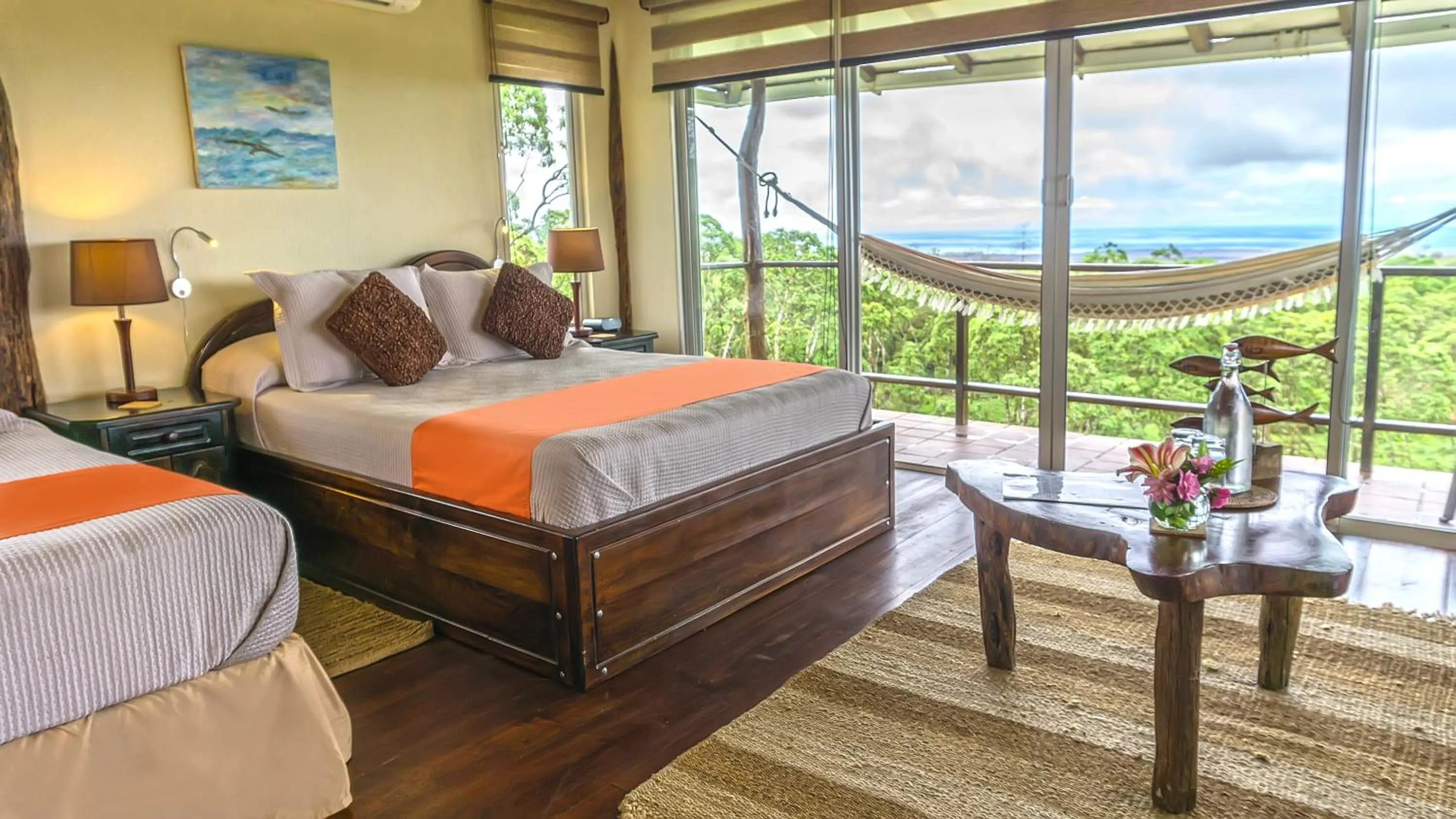 Photo of the whole room, Bed in Semilla Verde Boutique Hotel