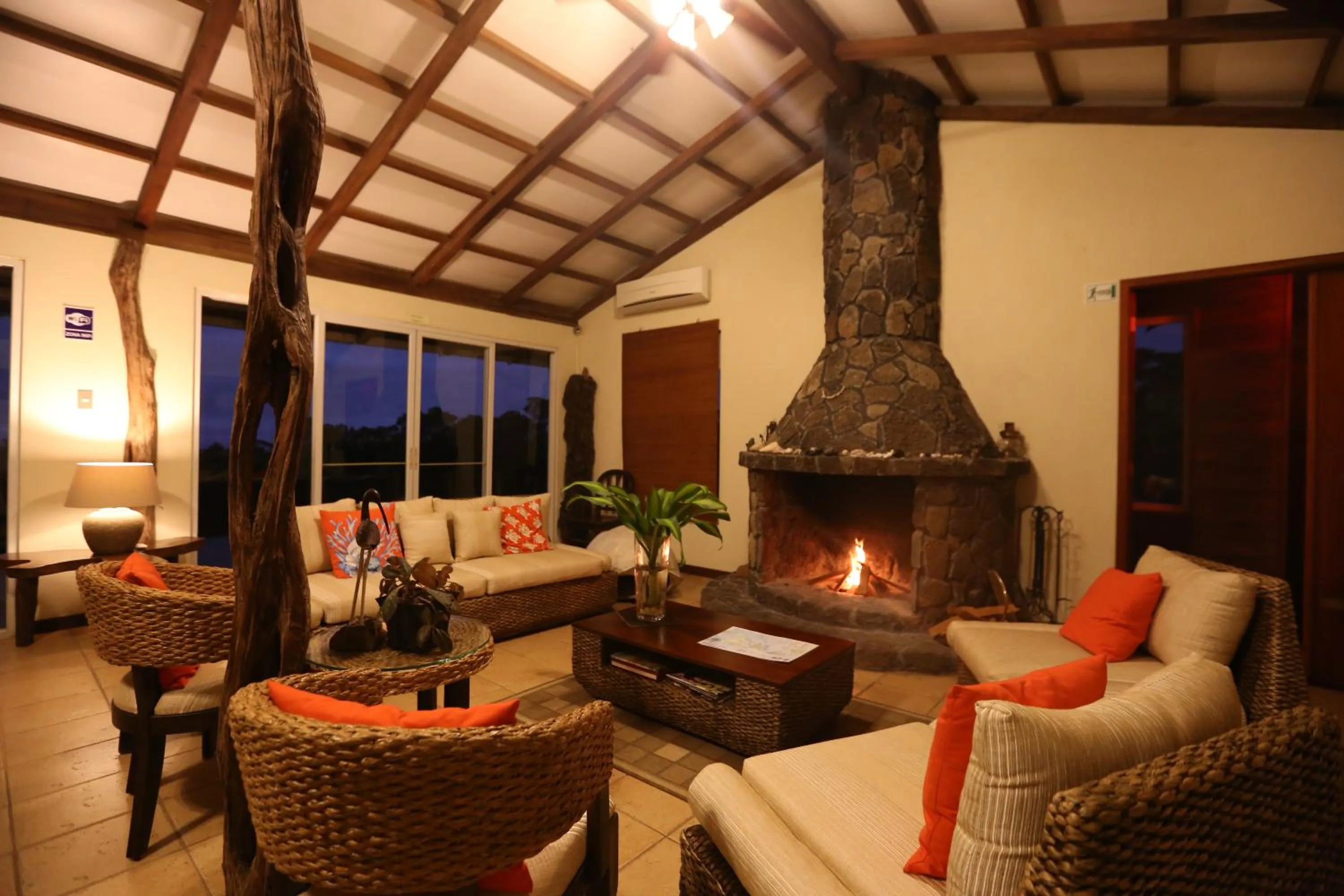 Lounge or bar in Semilla Verde Boutique Hotel