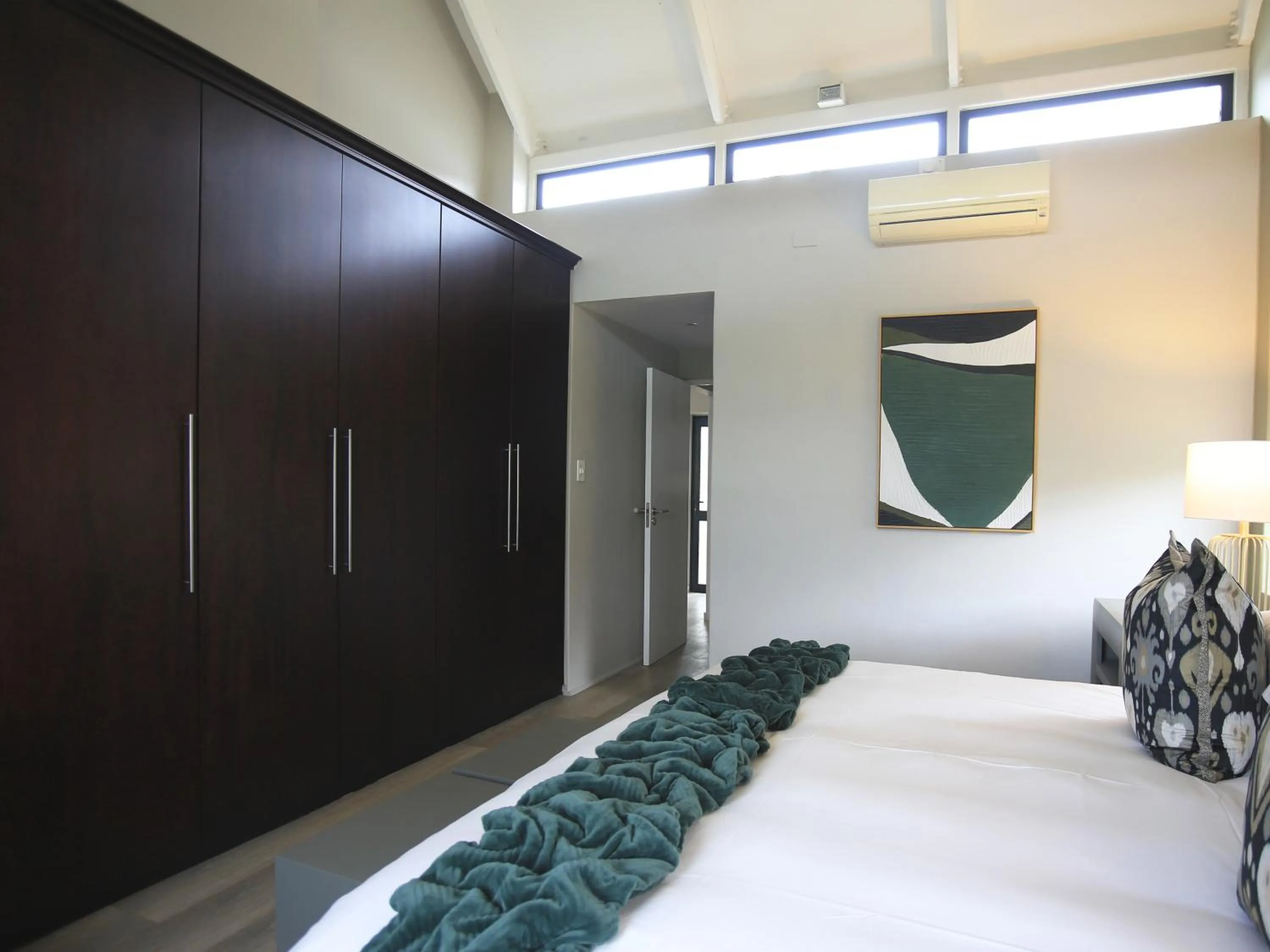 flat iron, Bed in Sanddrif Stellenbosch Guest Farm