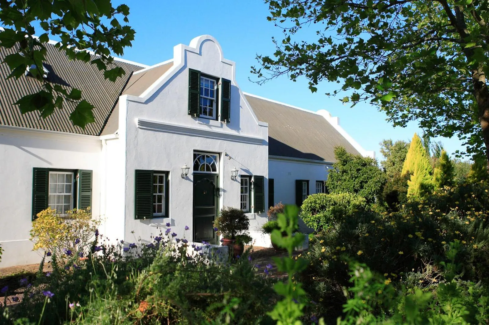 Property building in Sanddrif Stellenbosch Guest Farm