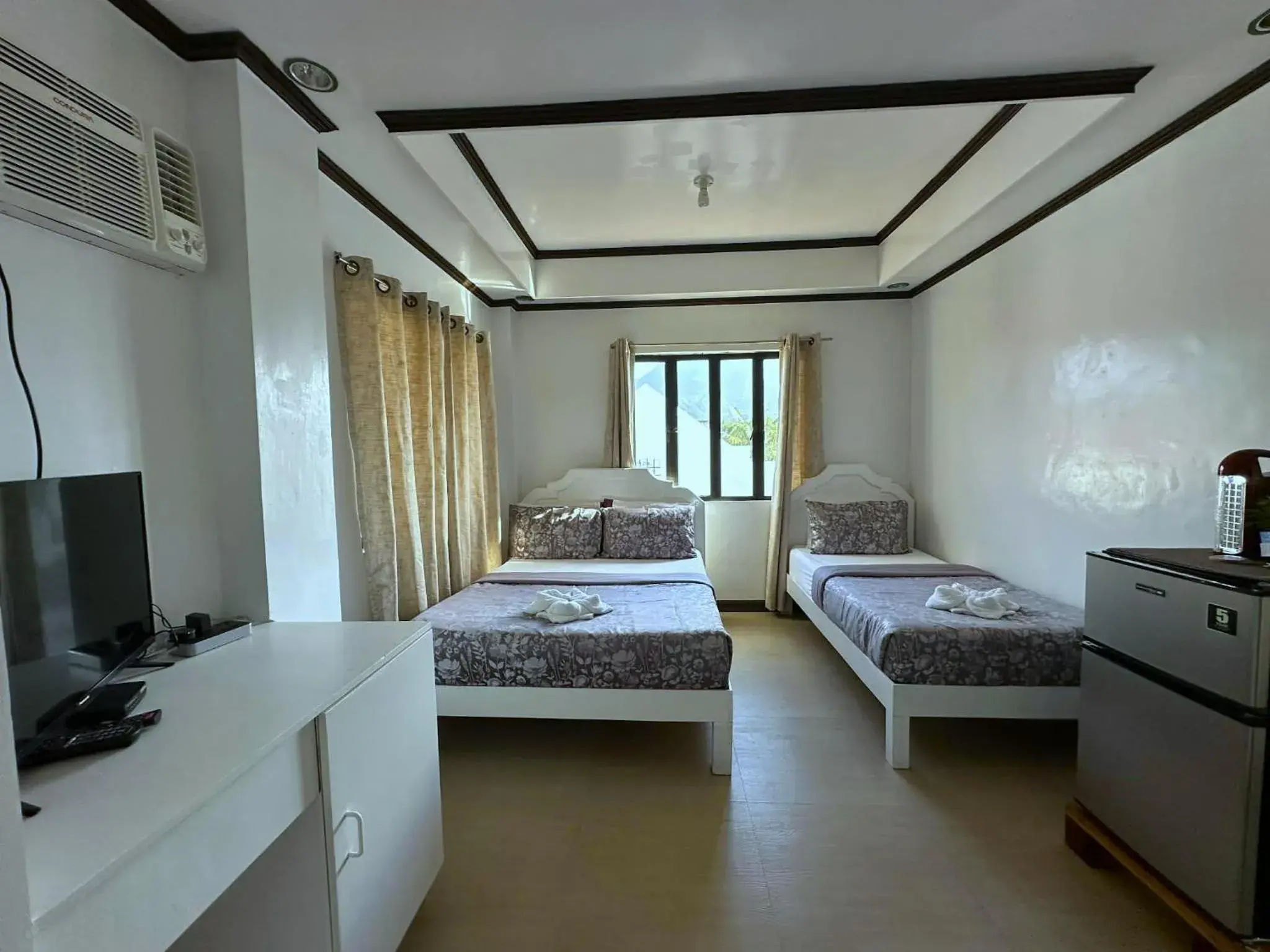 Triple Room with Private Bathroom in Florabells Guest House - Batanes Triple Room with Private Bathroom in Florabells Guest House - Batanes