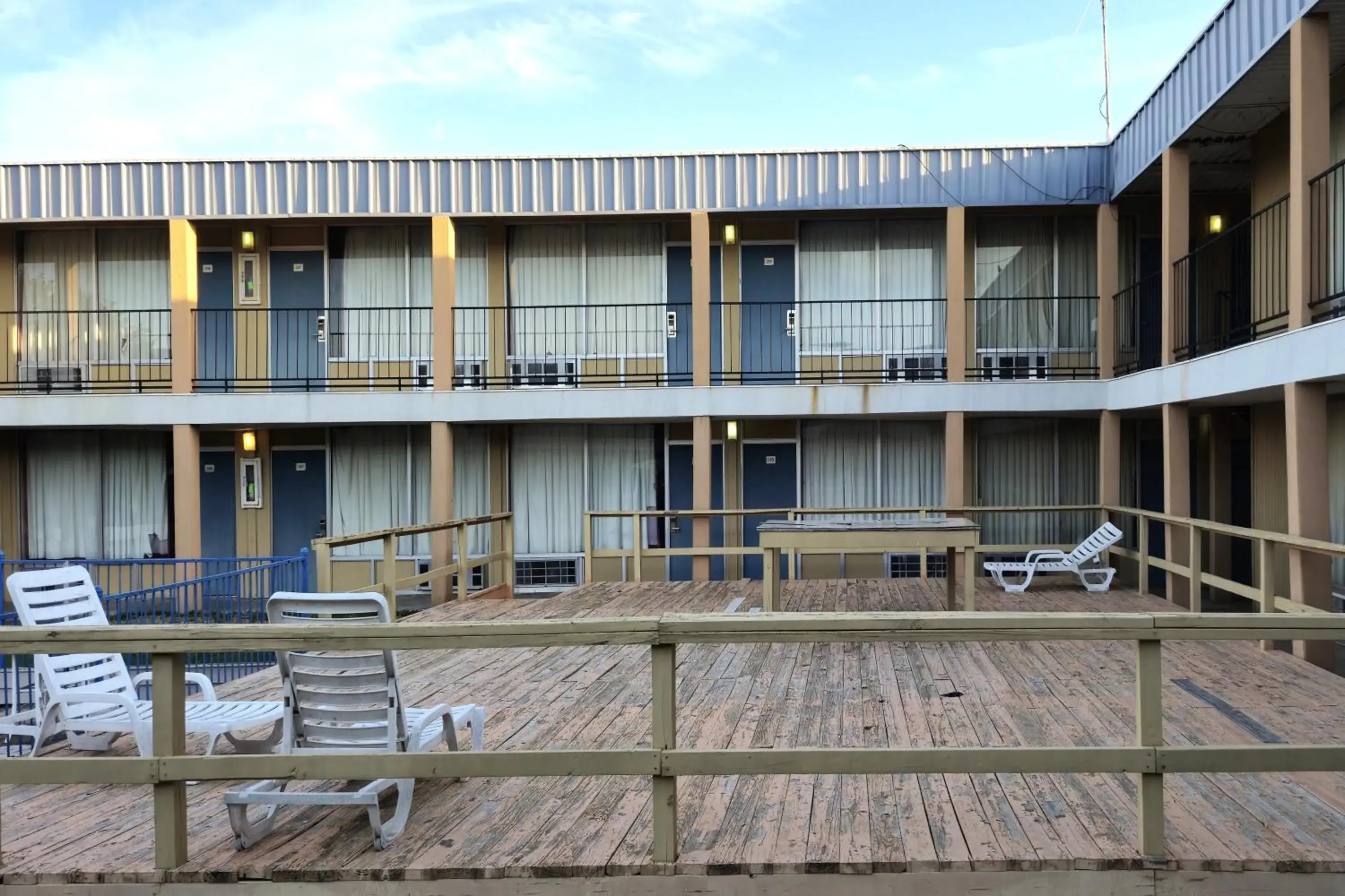 Property building in Castle inn & suites by OYO Lawton Property building in Castle inn & suites by OYO Lawton