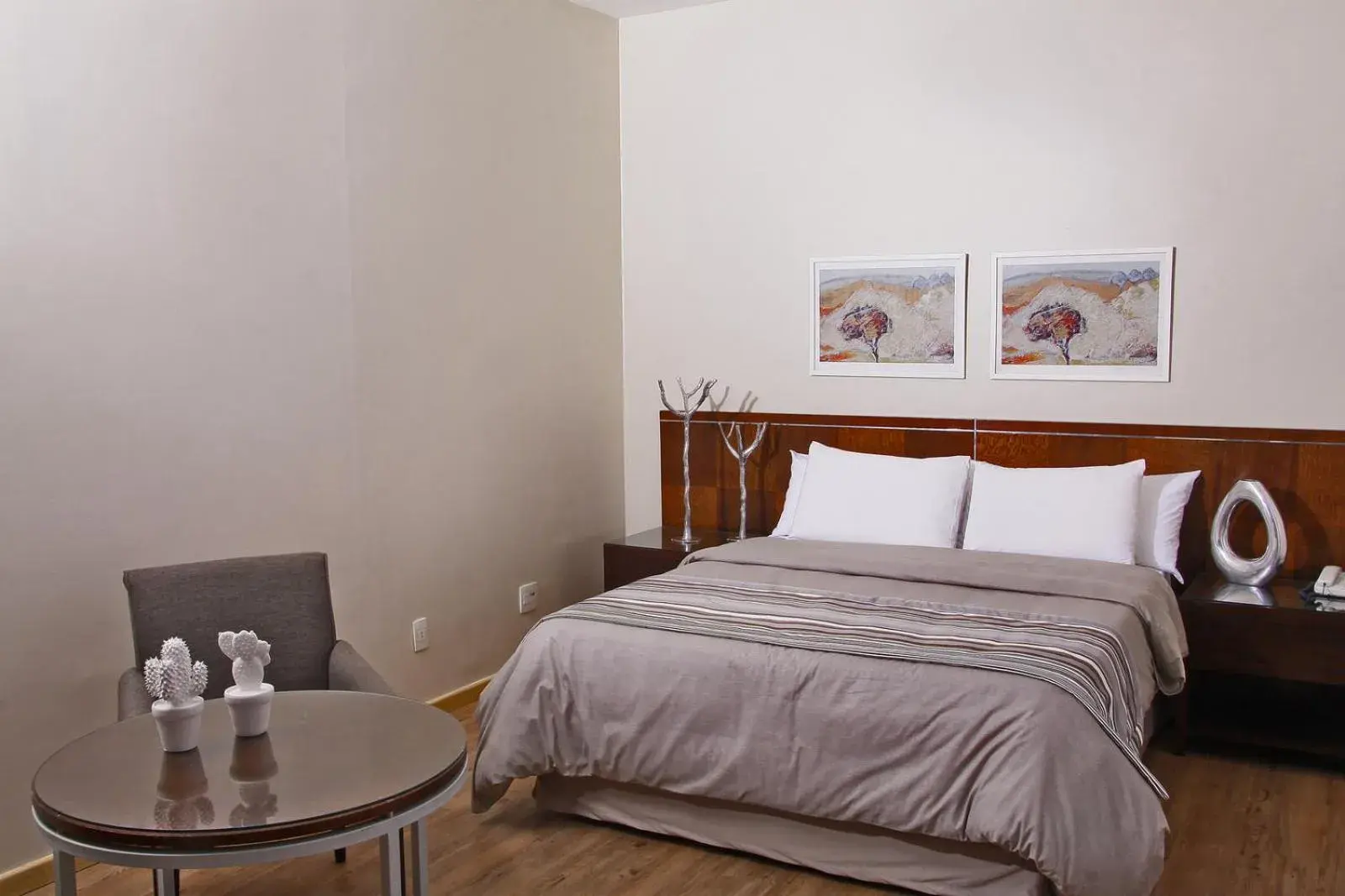 Bed in Piemonte Hotel Bed in Piemonte Hotel