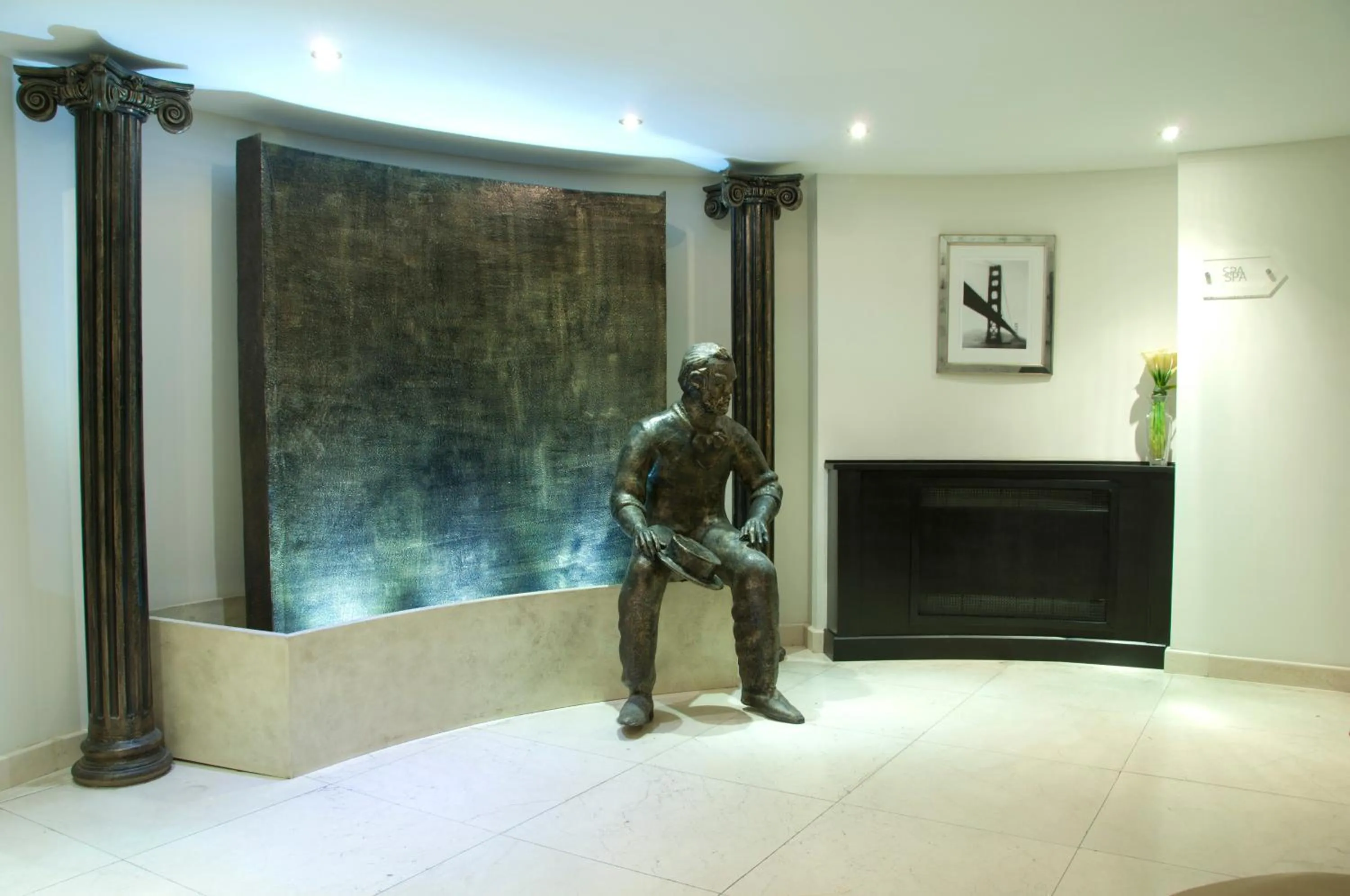 Decorative detail in Donatello Boutique Hotel