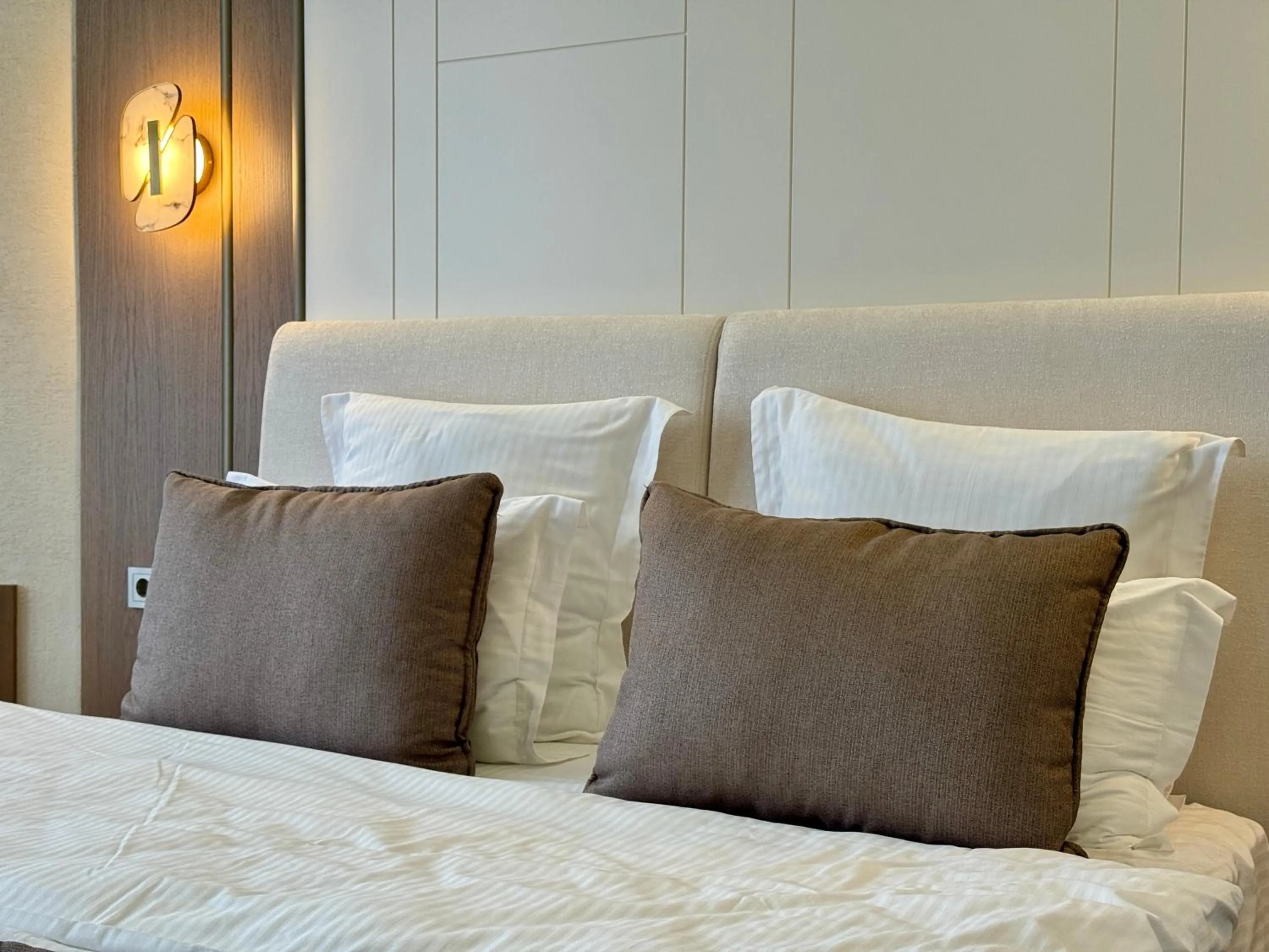 Bed in Donatello Boutique Hotel