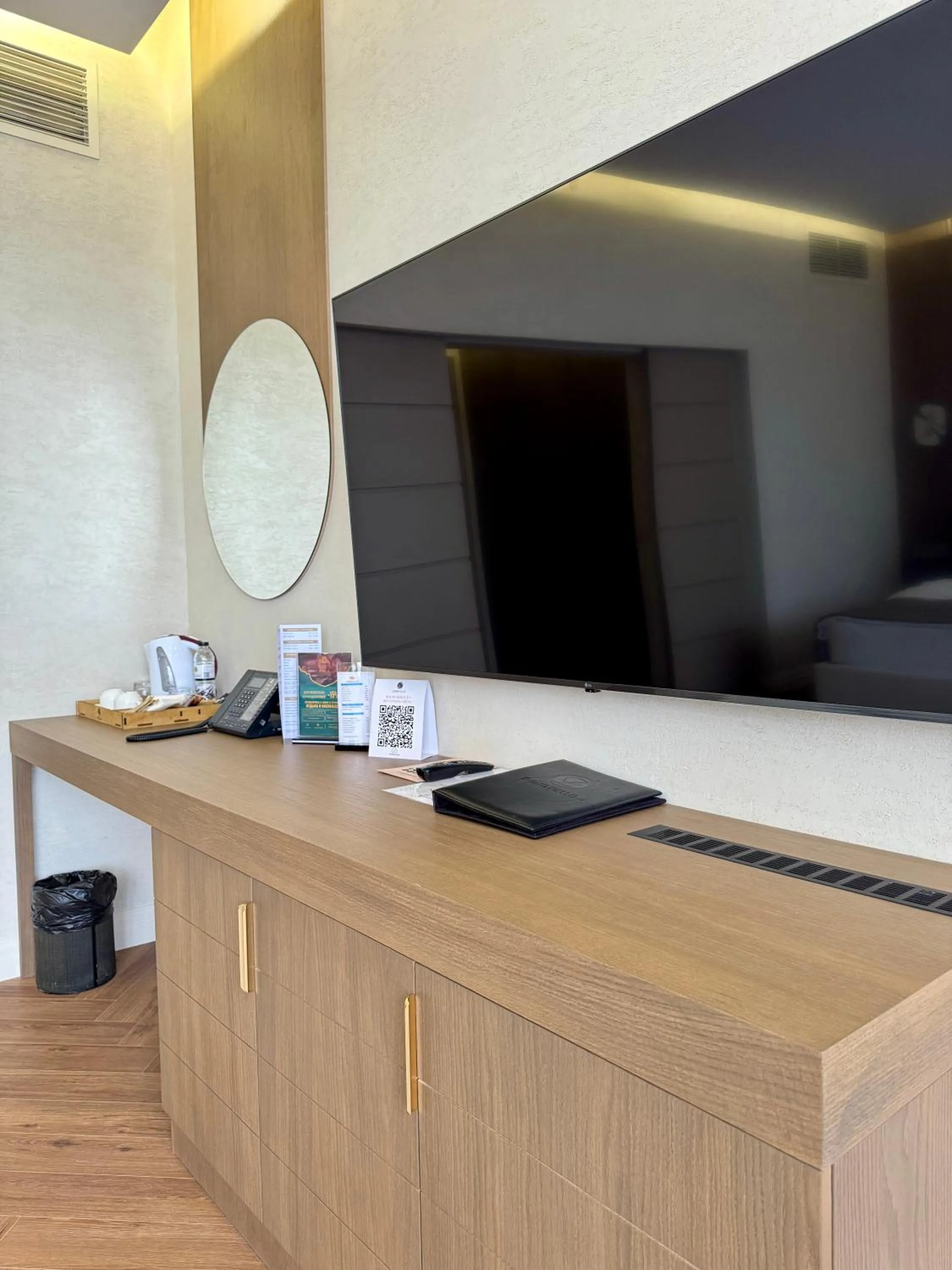 TV and multimedia in Donatello Boutique Hotel