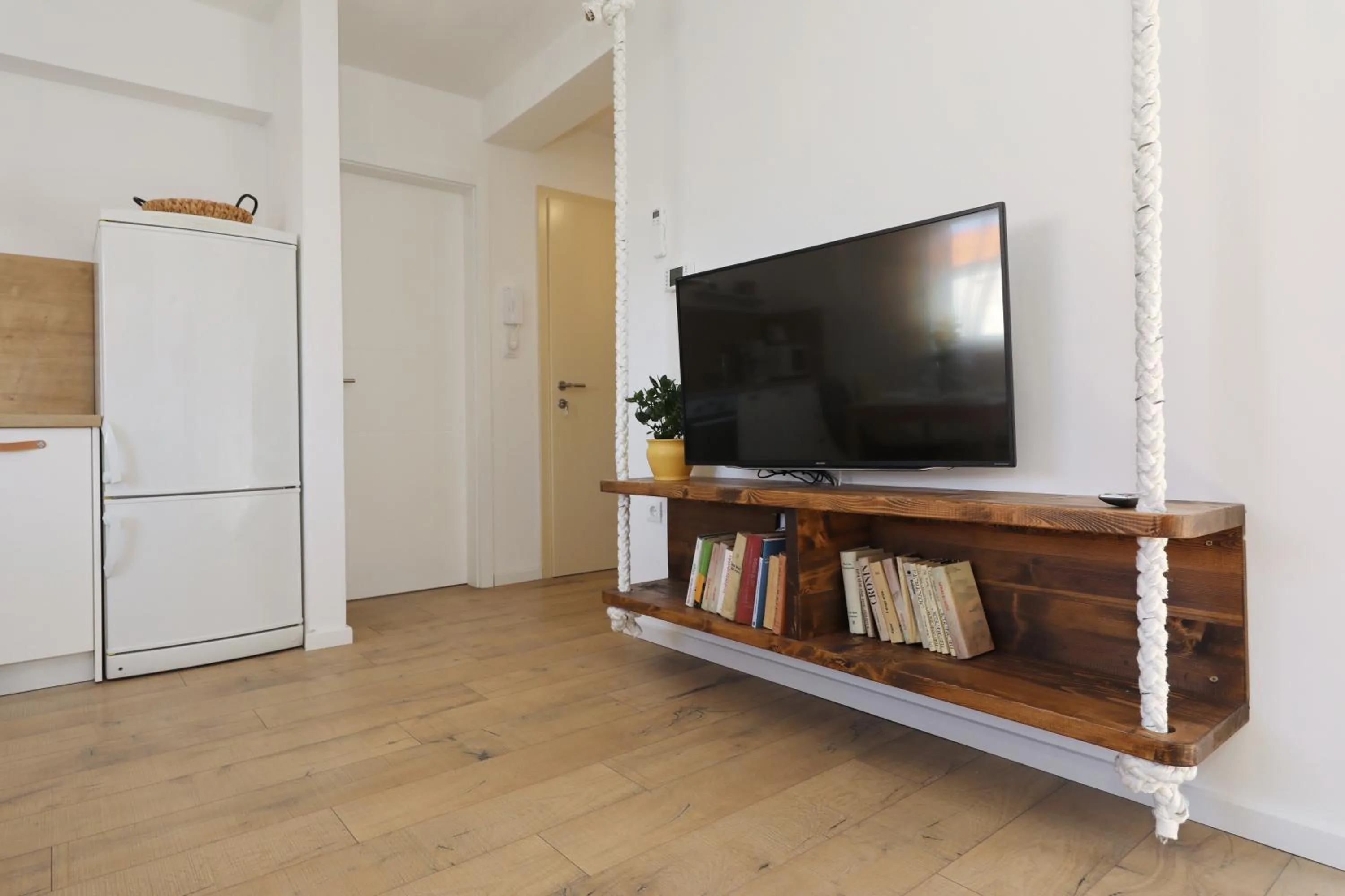 TV and multimedia in Apartments Ivanov