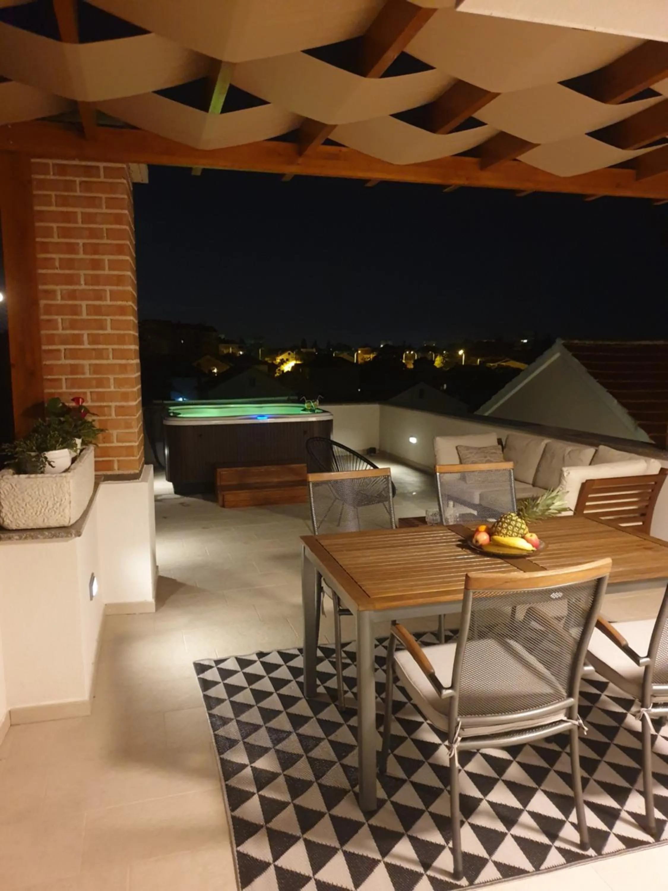 Apartments Ivanov