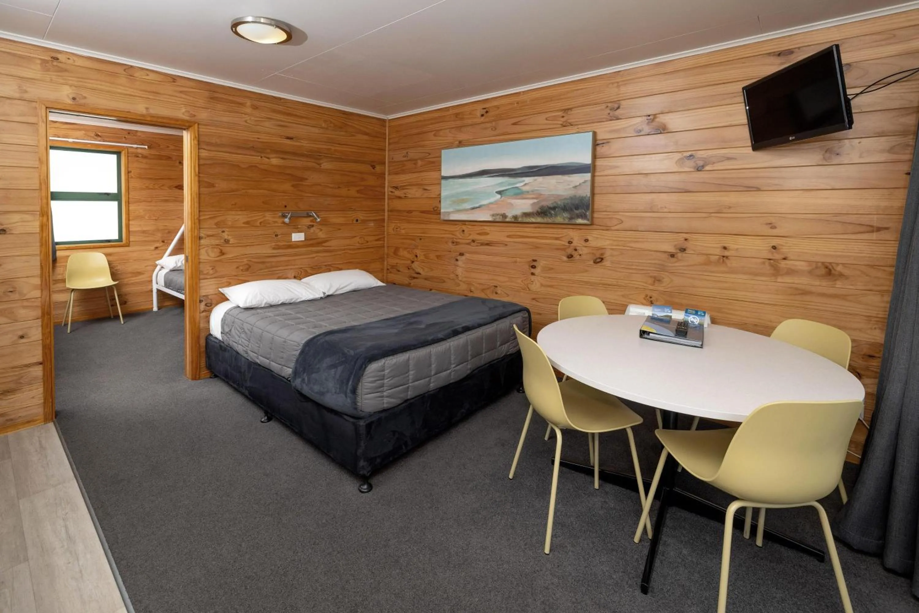 TV and multimedia, Bed in Motueka TOP 10 Holiday Park