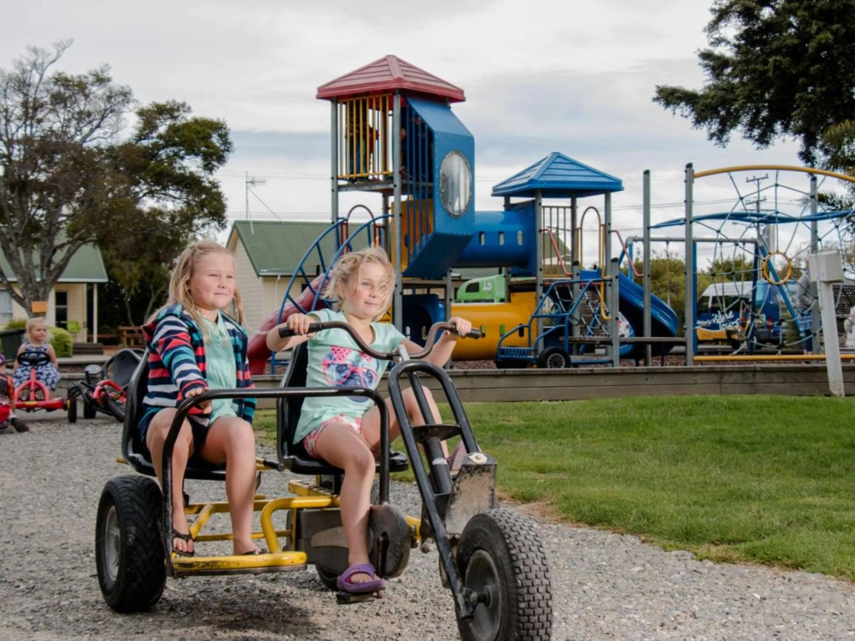 Children play ground in Motueka TOP 10 Holiday Park
