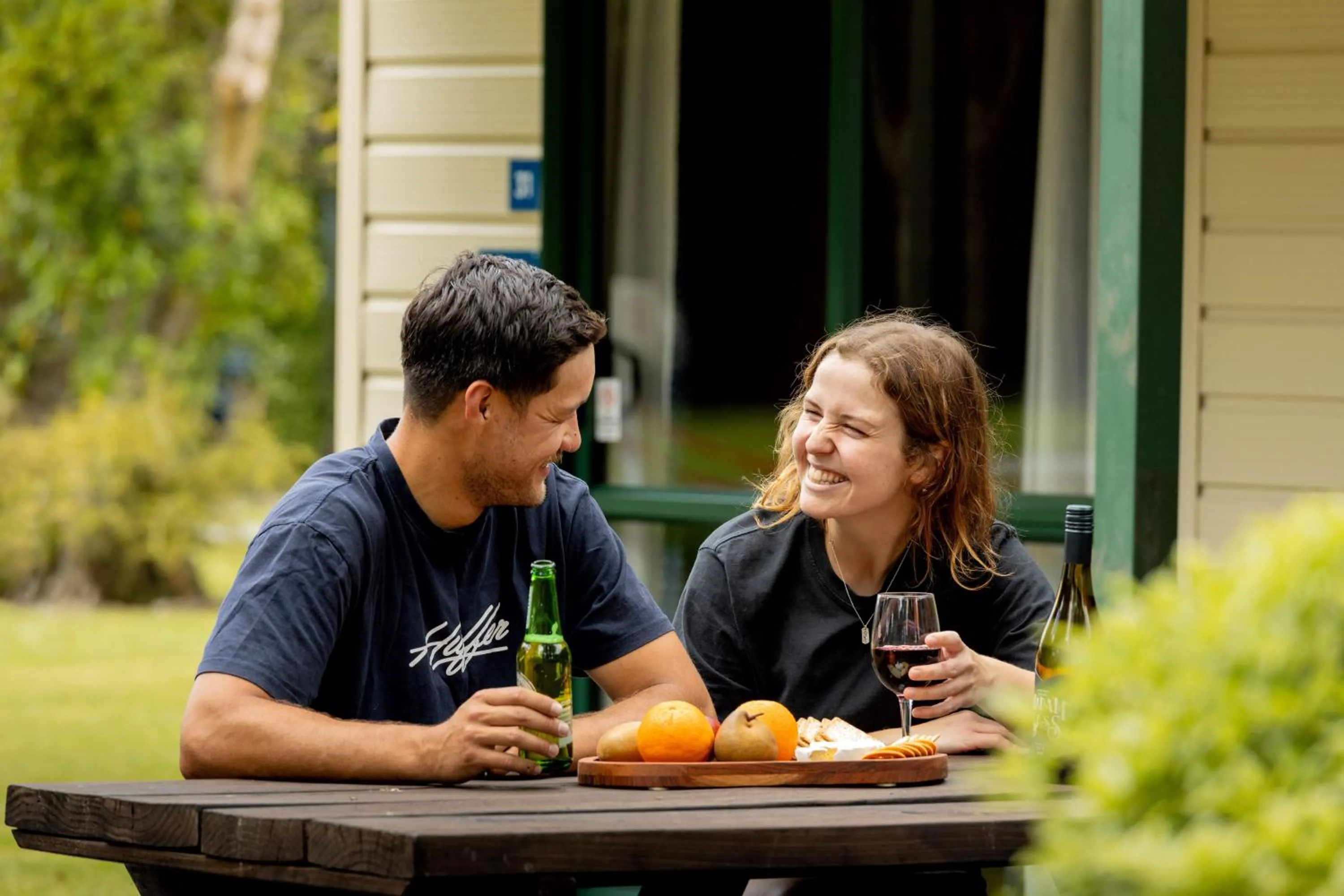 People in Motueka TOP 10 Holiday Park