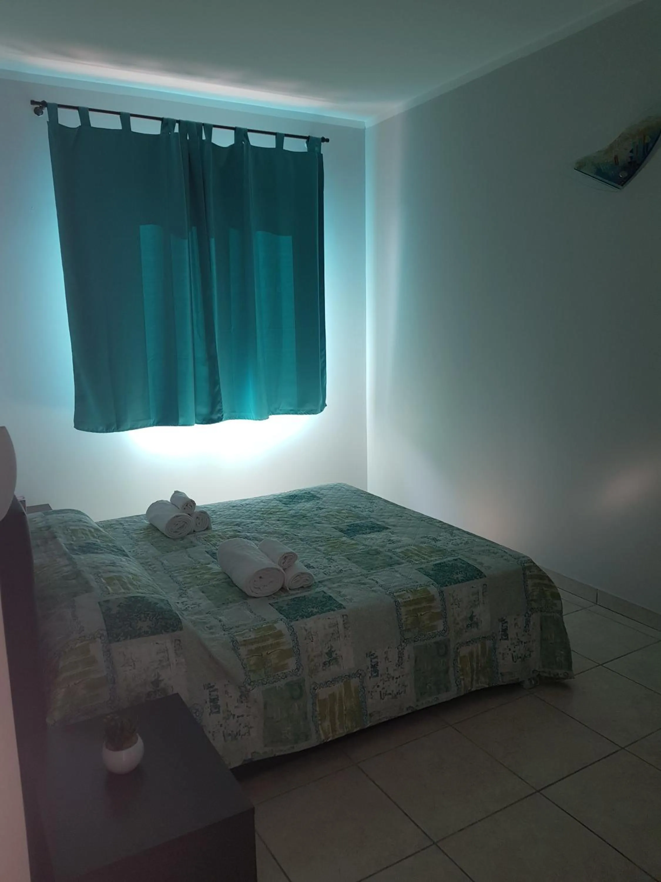 Bedroom, Bed in Hotel Daisy