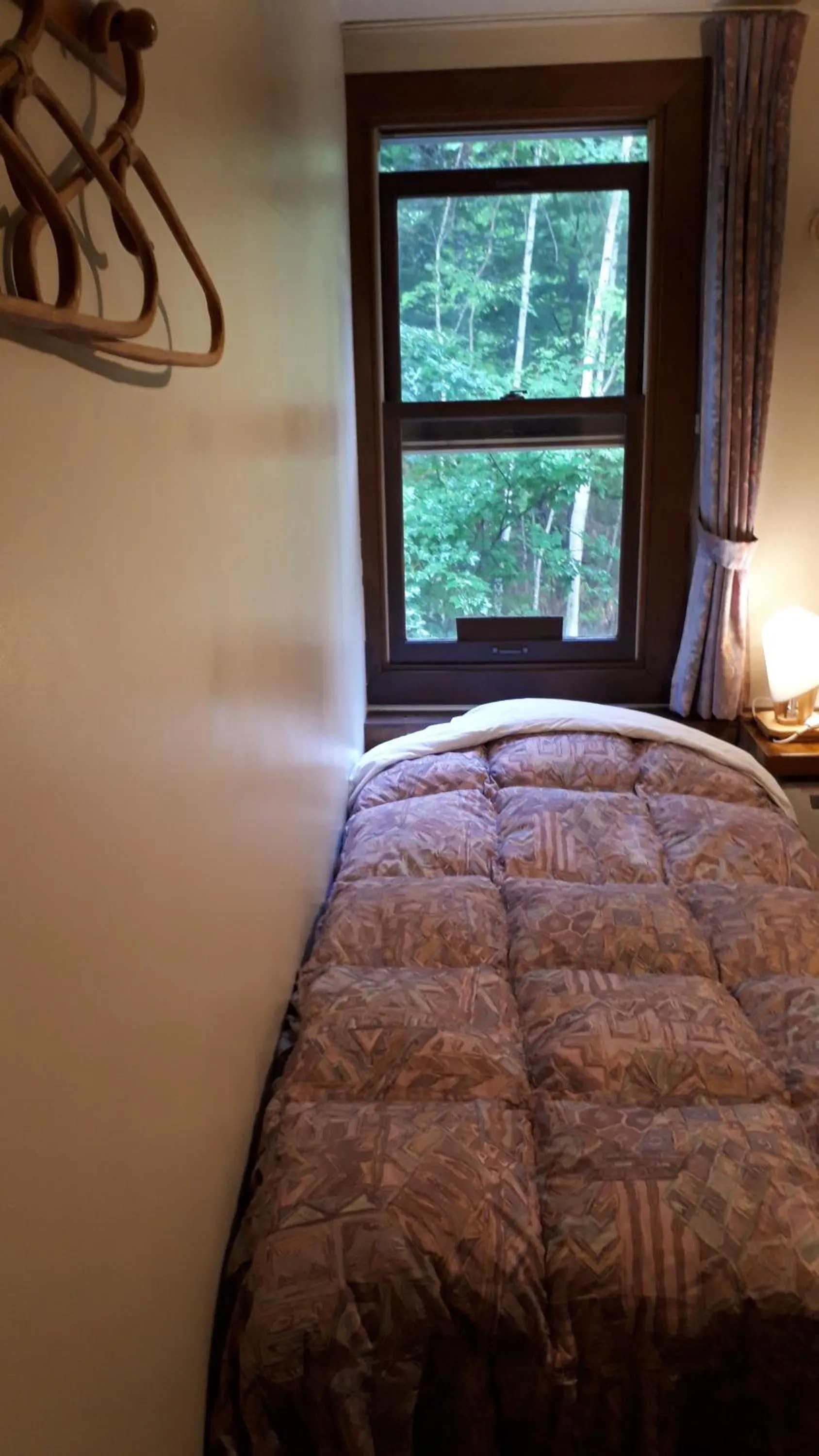 Bedroom, Bed in Bistare Kana