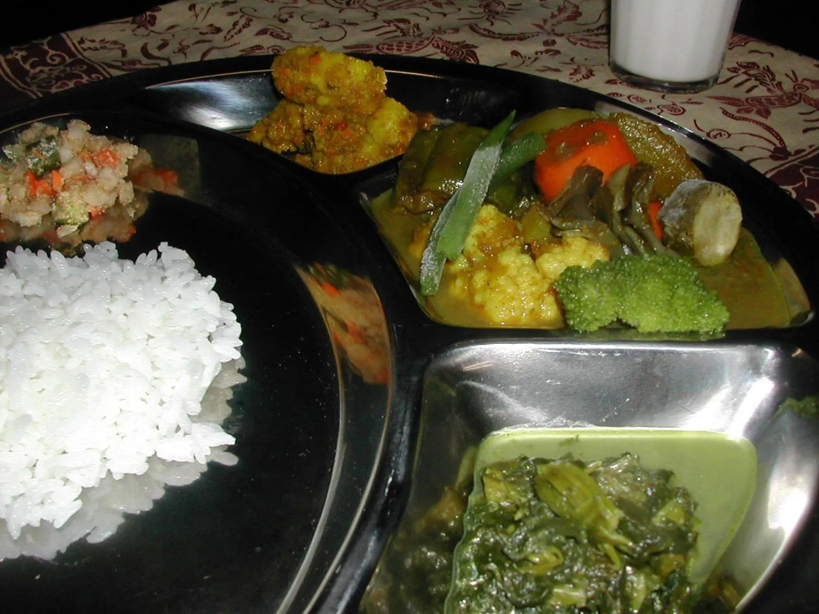 Food close-up in Bistare Kana