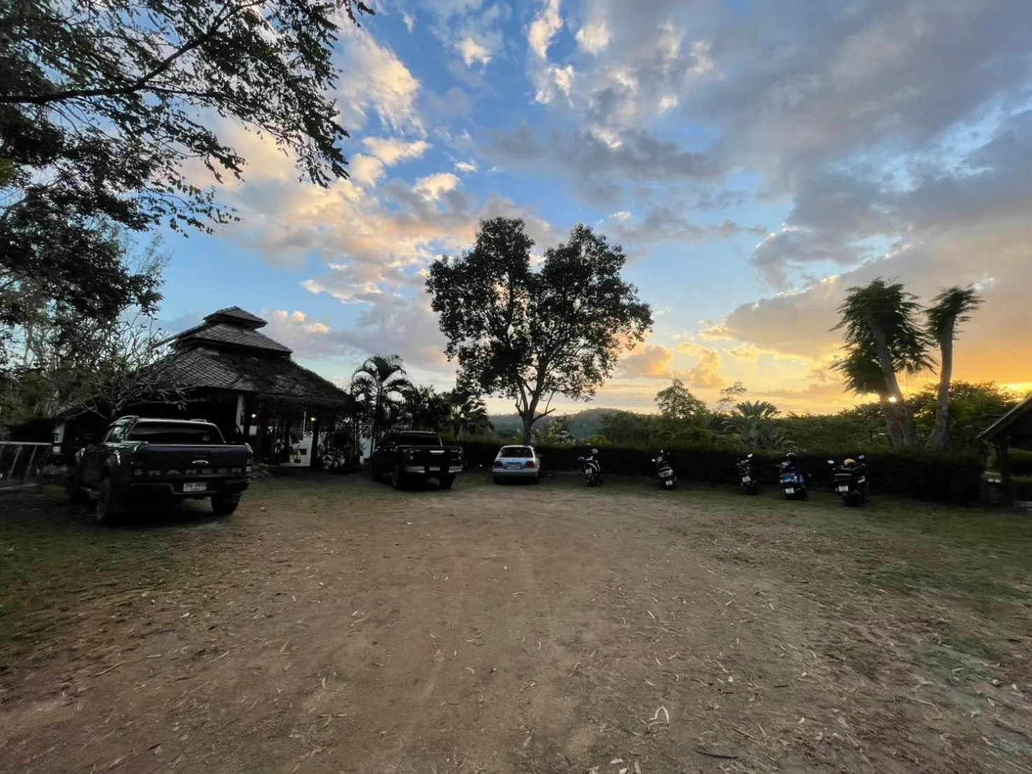 Pai Love & Baan Chonphao Resort