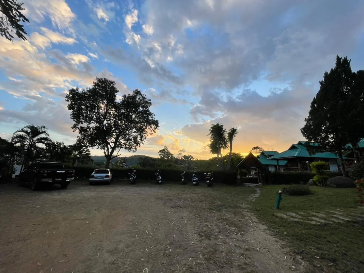 Pai Love & Baan Chonphao Resort