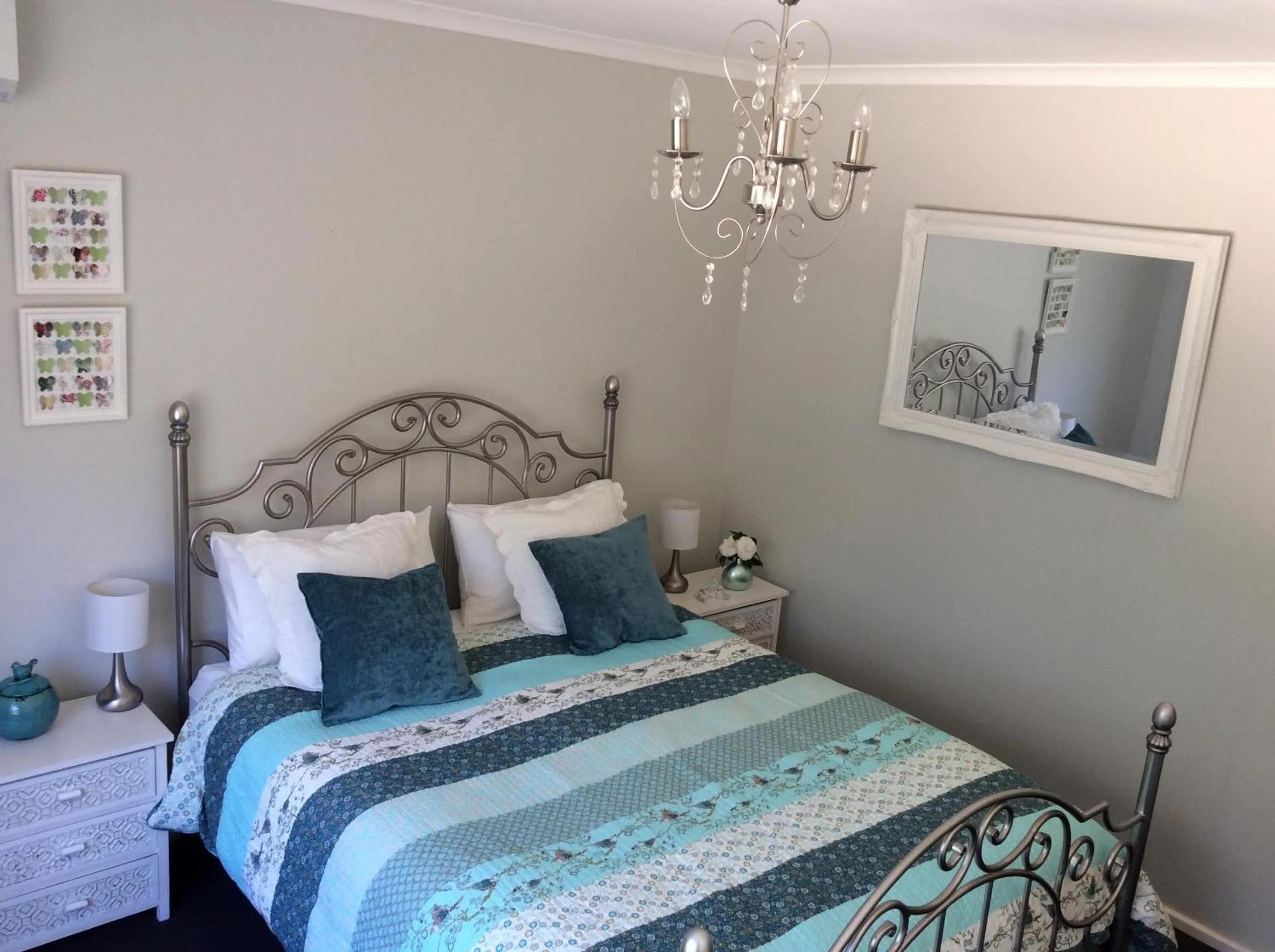 Photo of the whole room, Bed in Beachport Bed & Breakfast