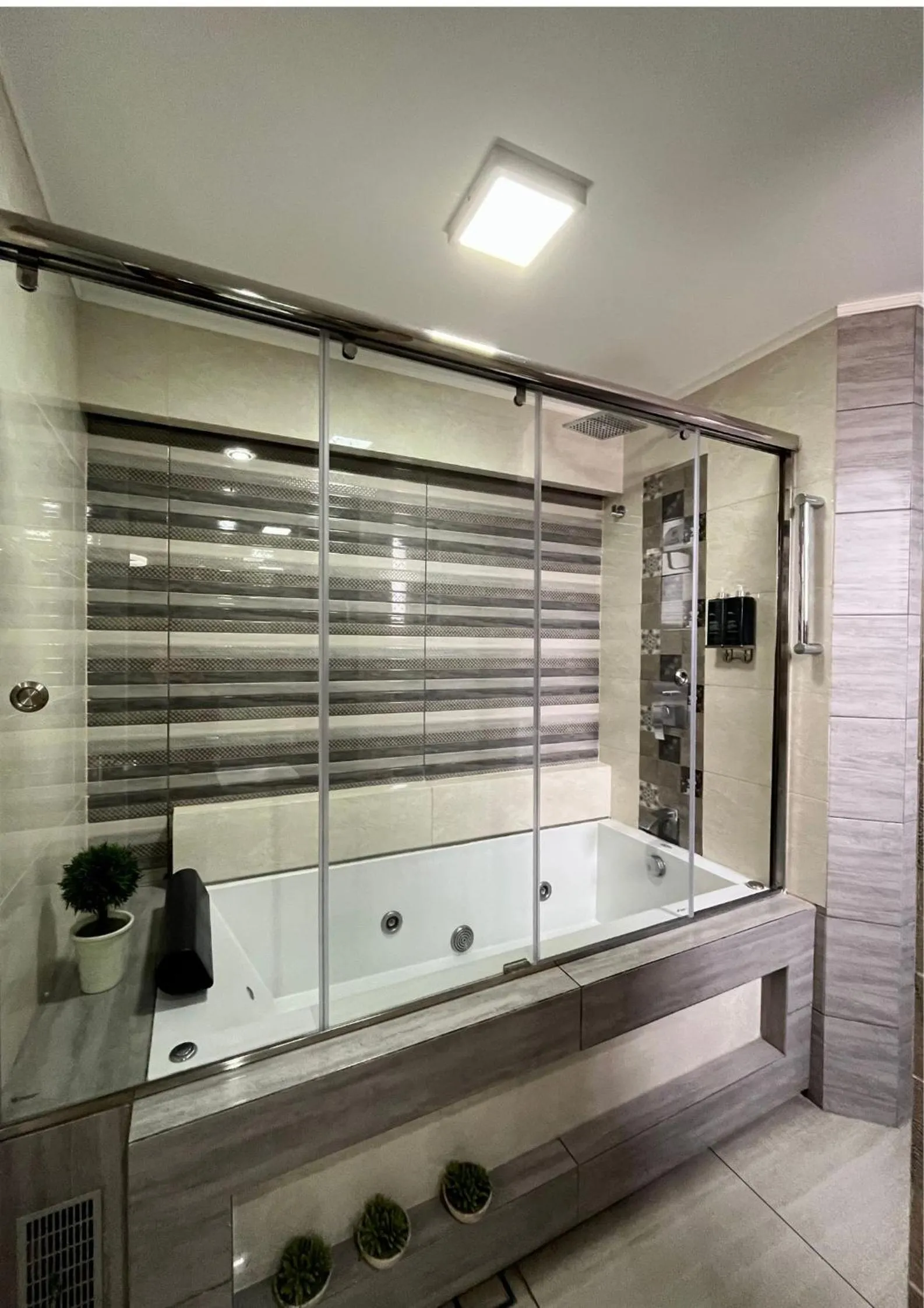 Bathroom in Hotel El Marqués