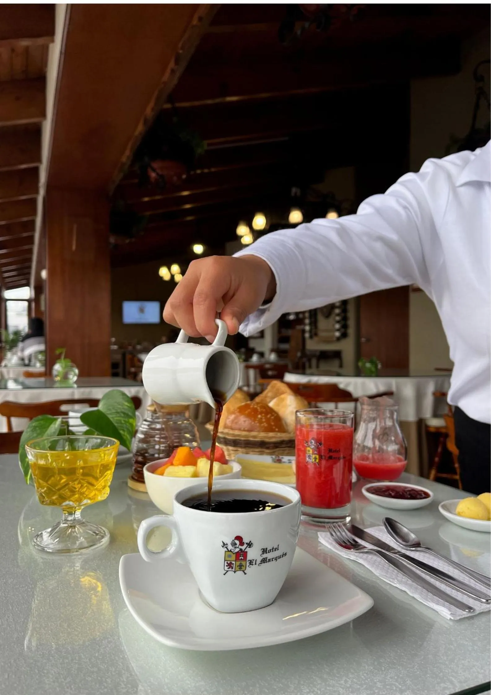 Food and drinks in Hotel El Marqués