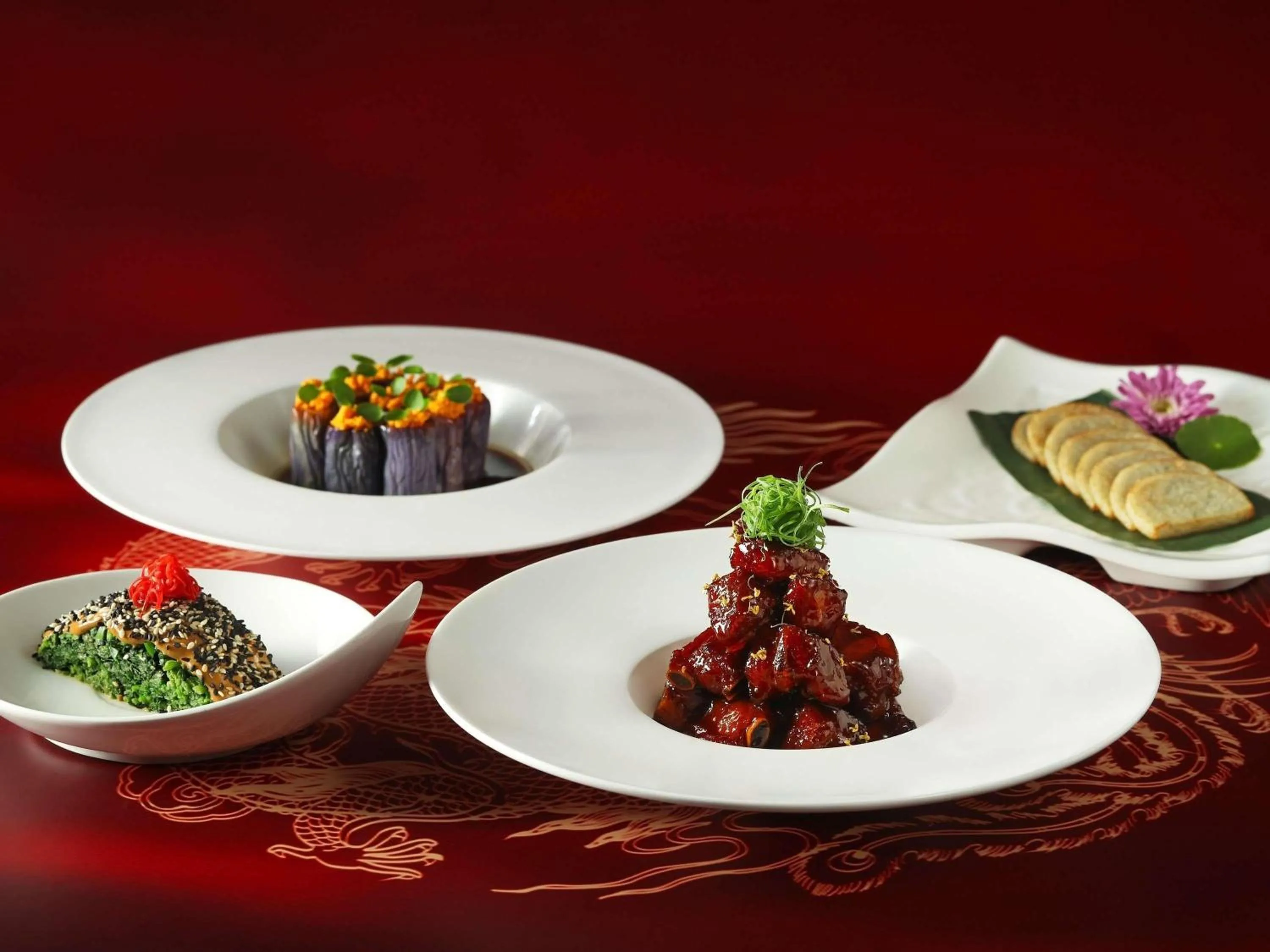 Restaurant/places to eat in Fairmont Beijing - 20 minutes to Forbidden City by metro