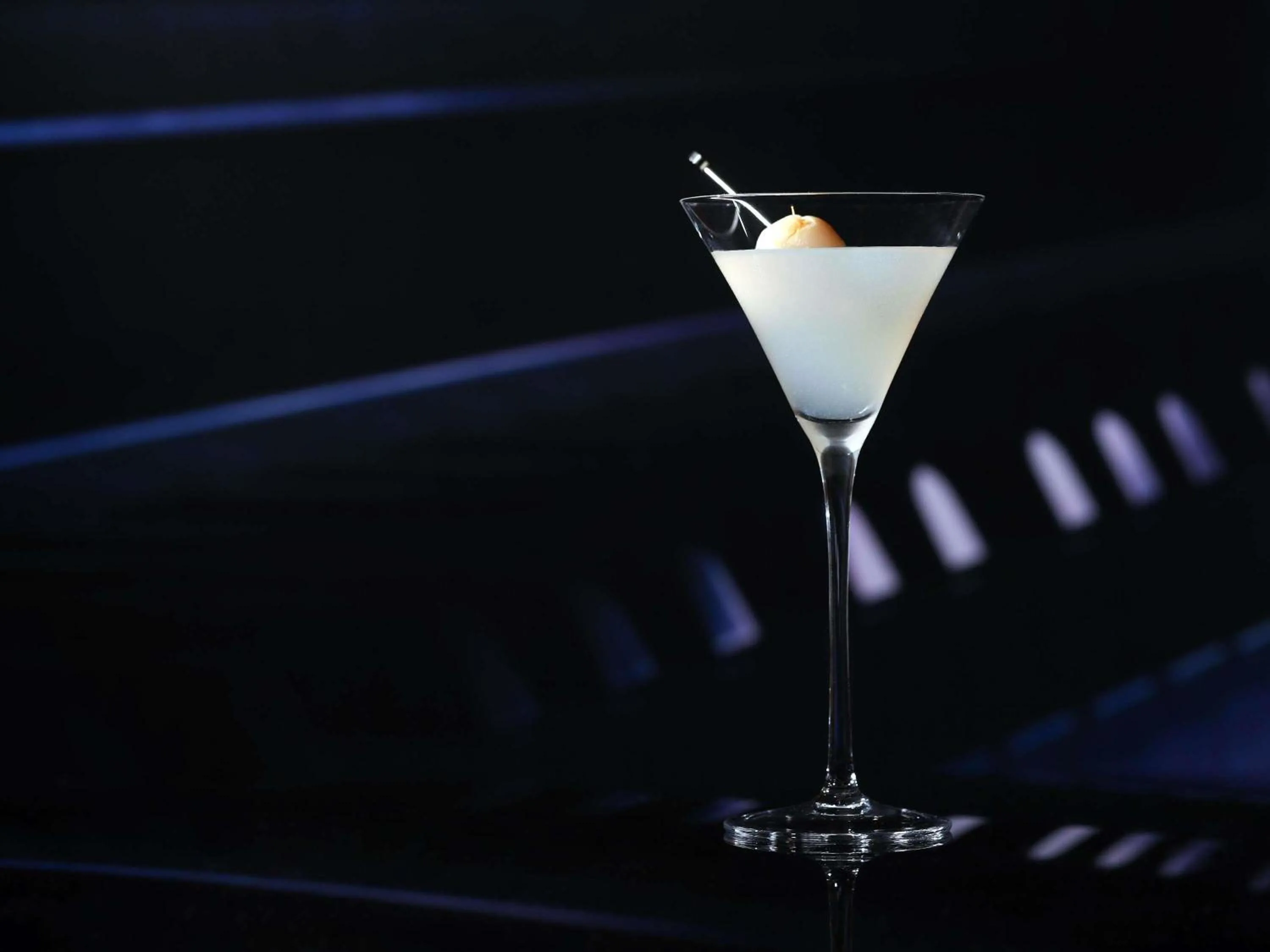 Lounge or bar in Fairmont Beijing - 20 minutes to Forbidden City by metro