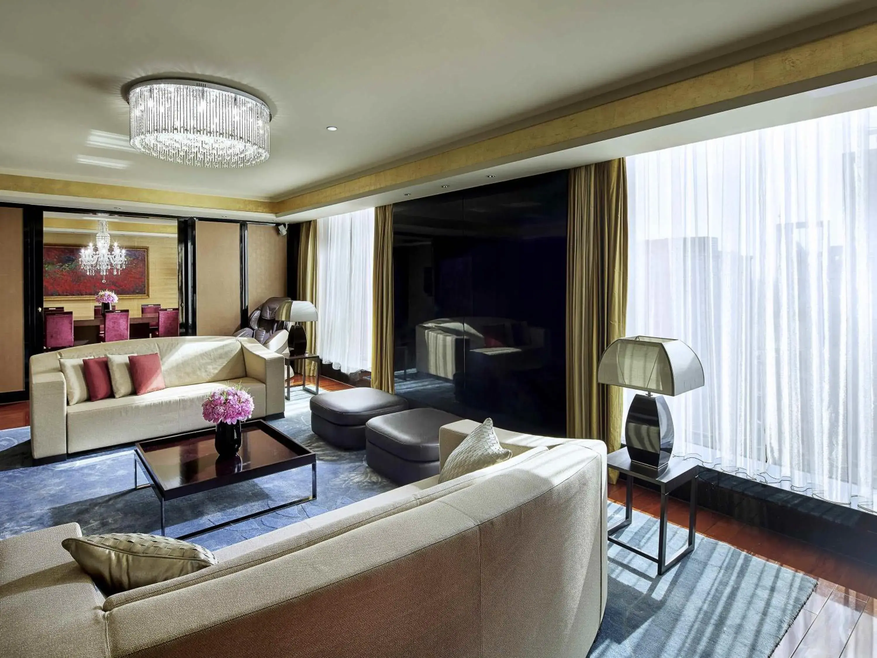 Photo of the whole room, Bed in Fairmont Beijing Photo of the whole room, Bed in Fairmont Beijing