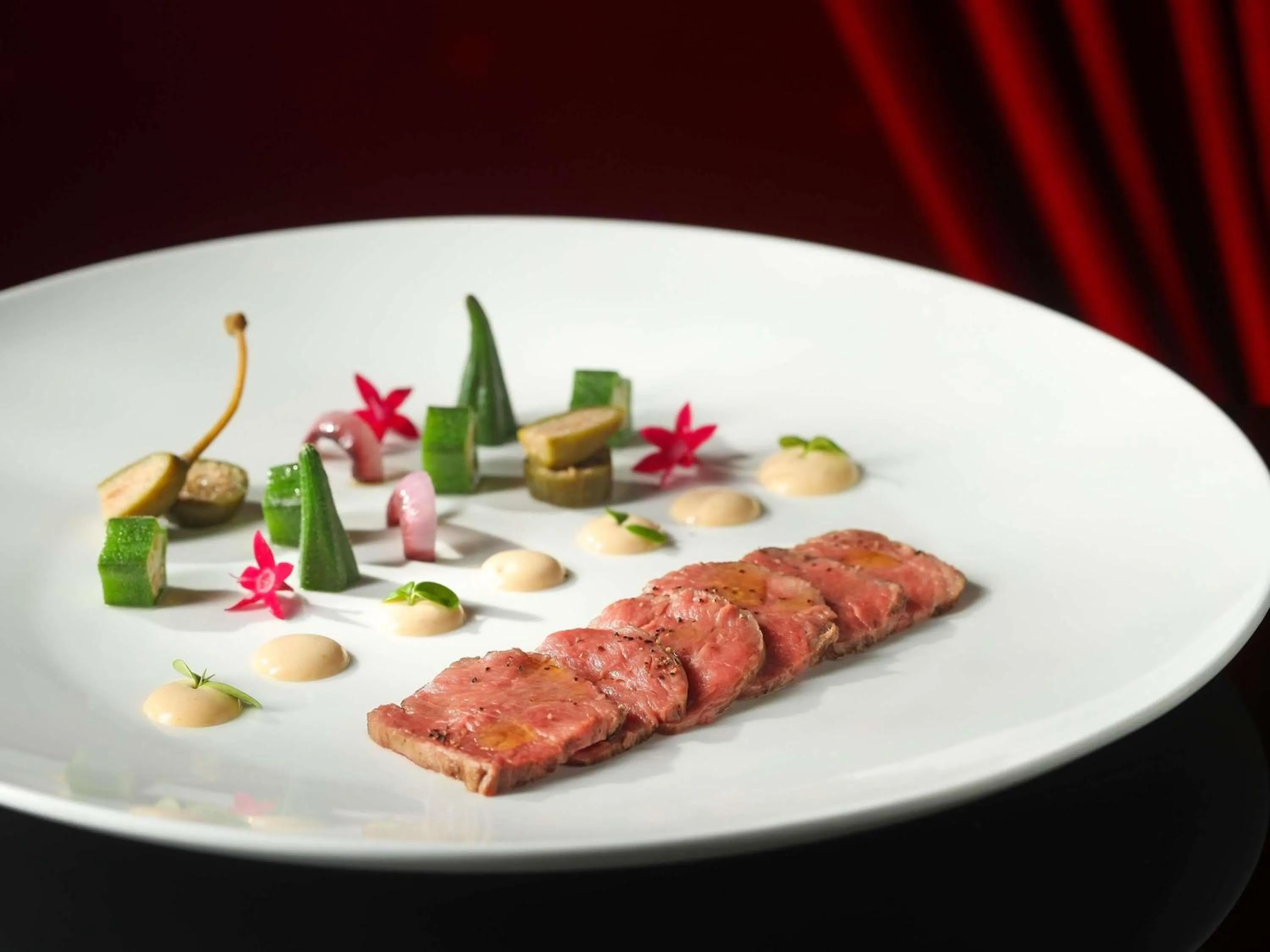 Restaurant/places to eat in Fairmont Beijing - 20 minutes to Forbidden City by metro