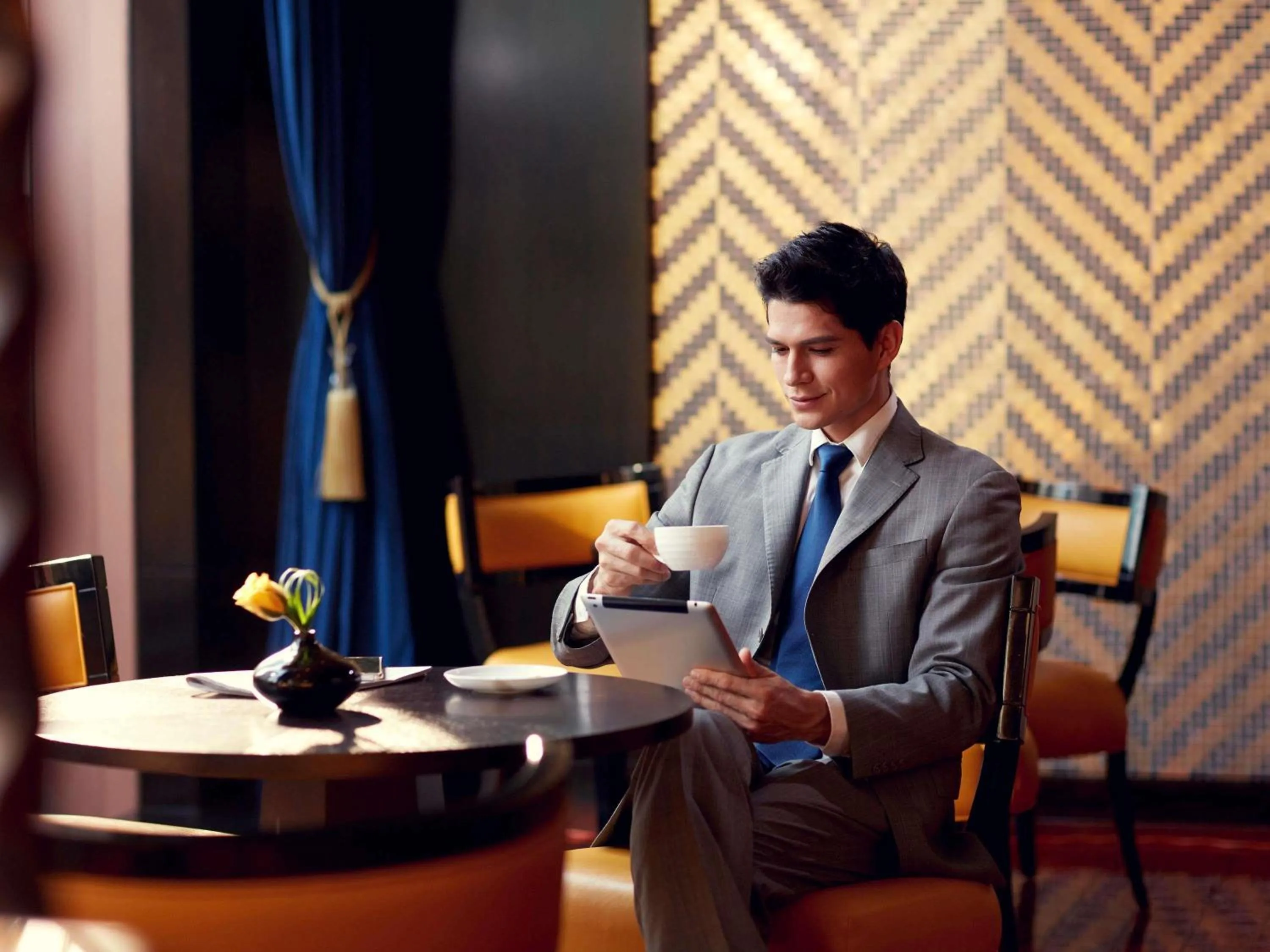 Business facilities in Fairmont Beijing - 20 minutes to Forbidden City by metro