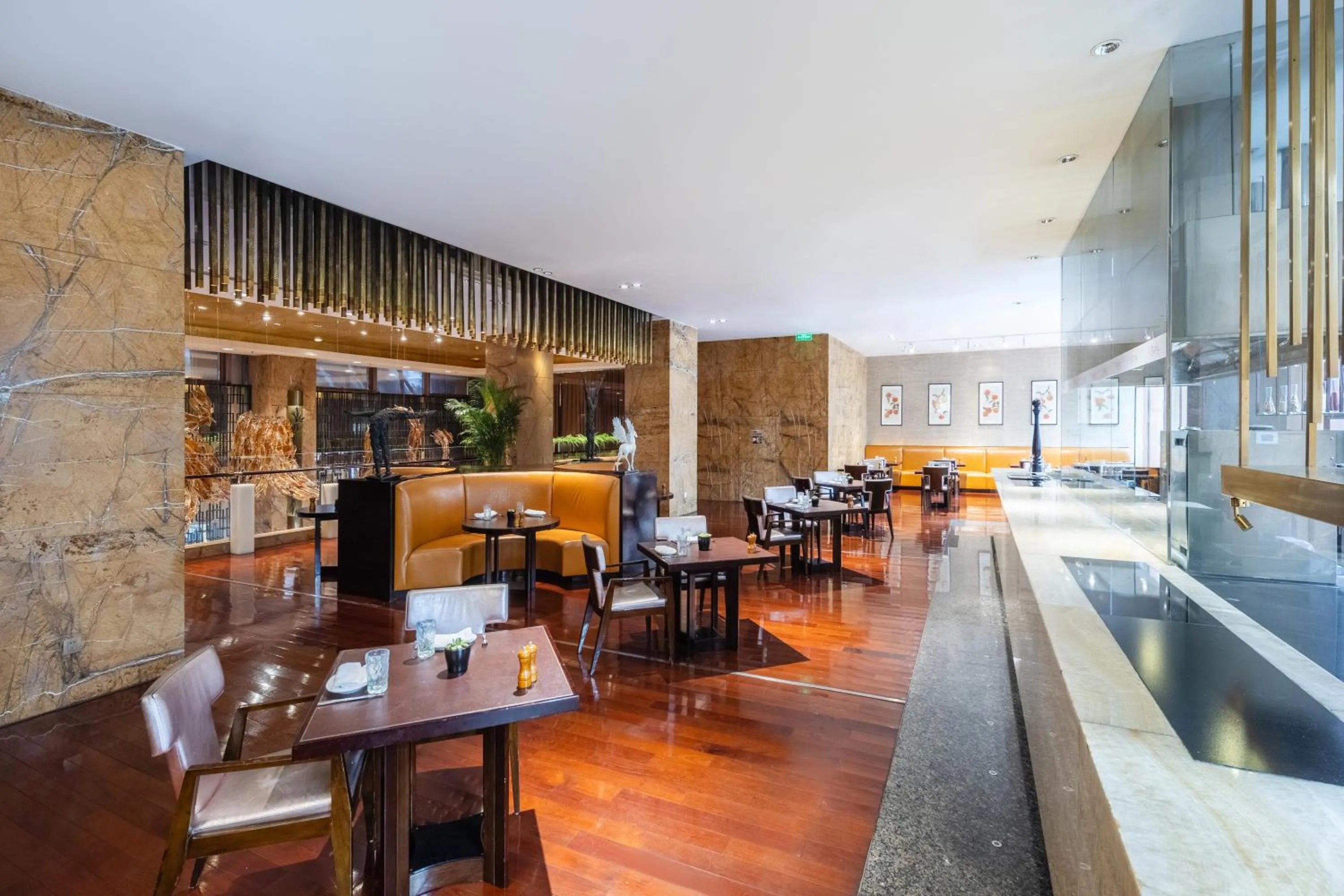 Restaurant/places to eat in Fairmont Beijing - 20 minutes to Forbidden City by metro
