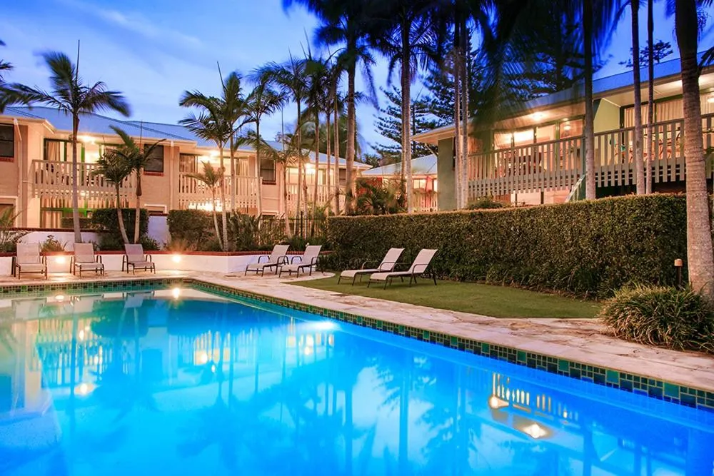 Swimming pool in The Crest Byron Bay