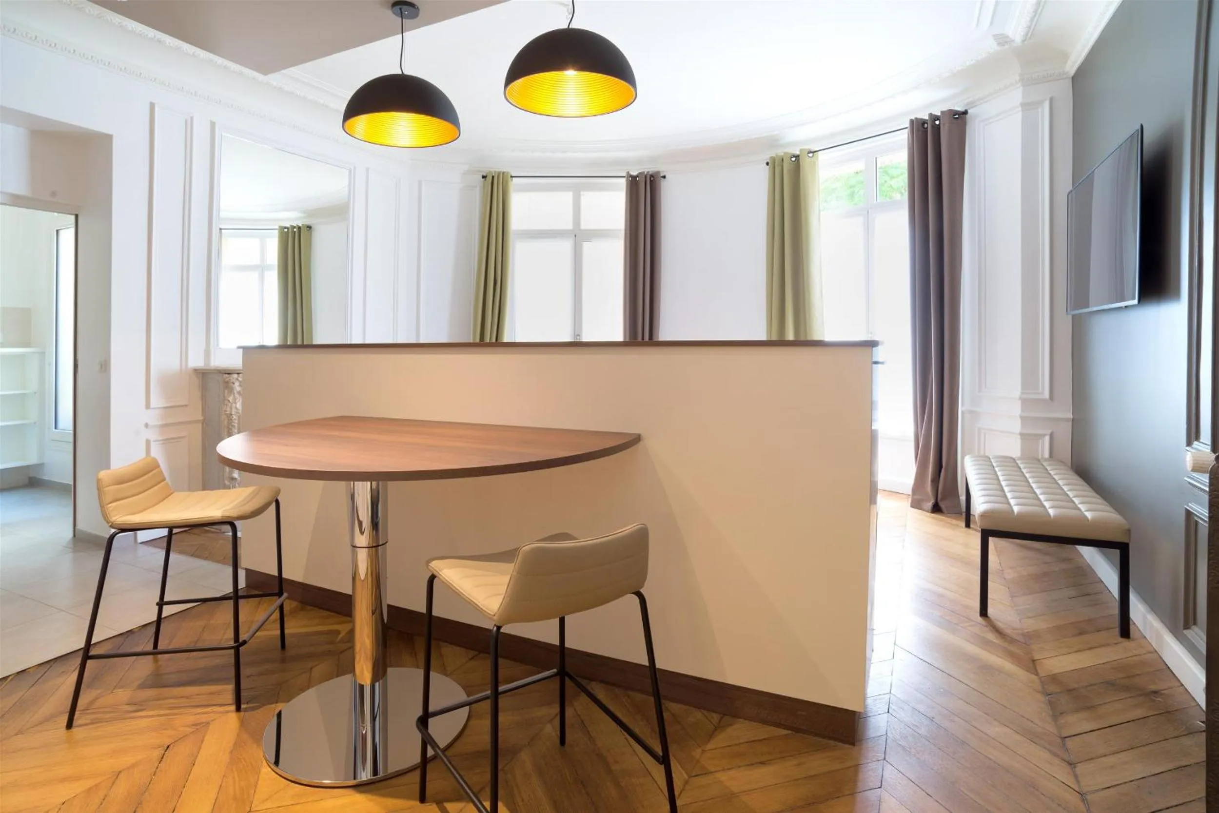 Living room in Les cles du 27 Paris